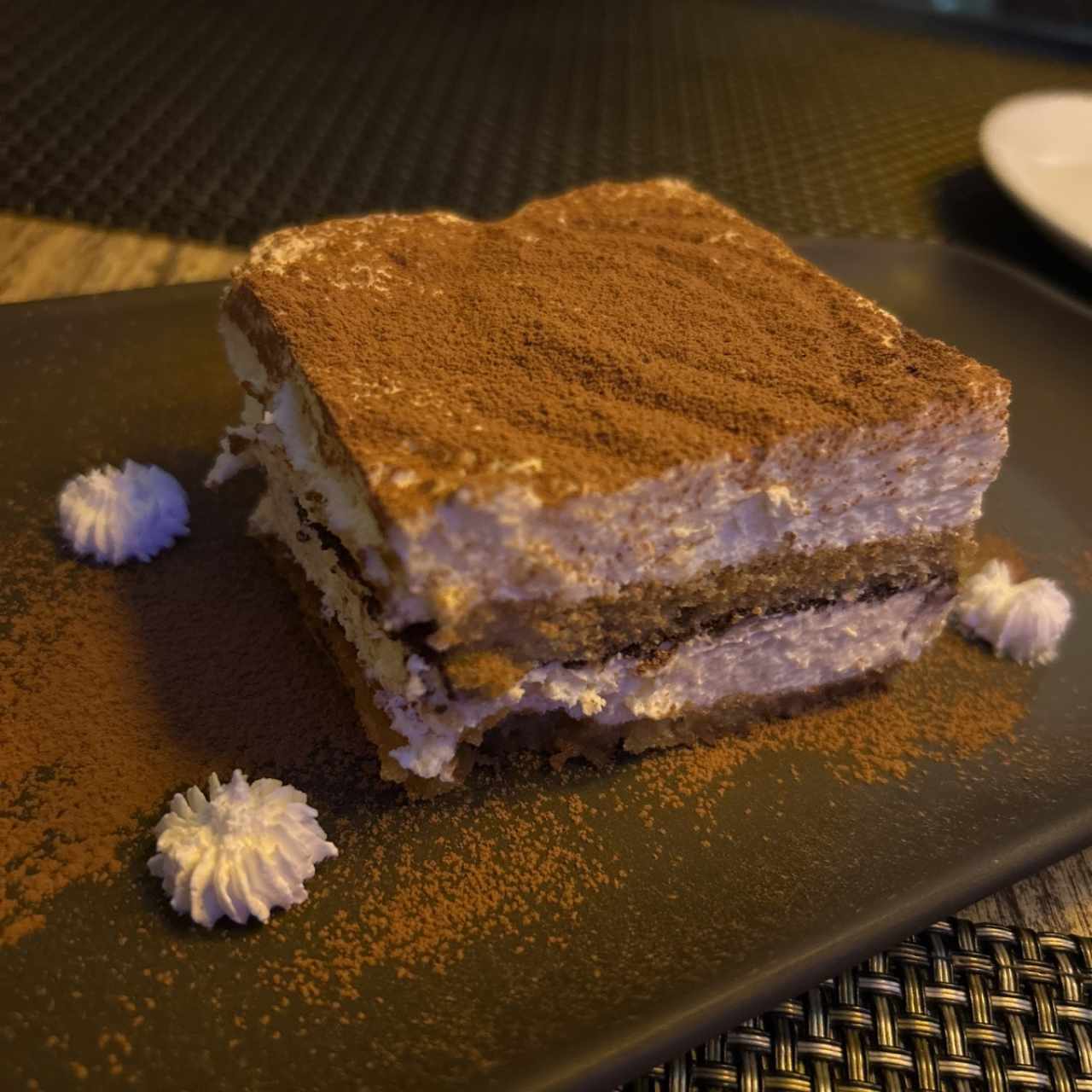 POSTRES - Tiramisú Tradicional