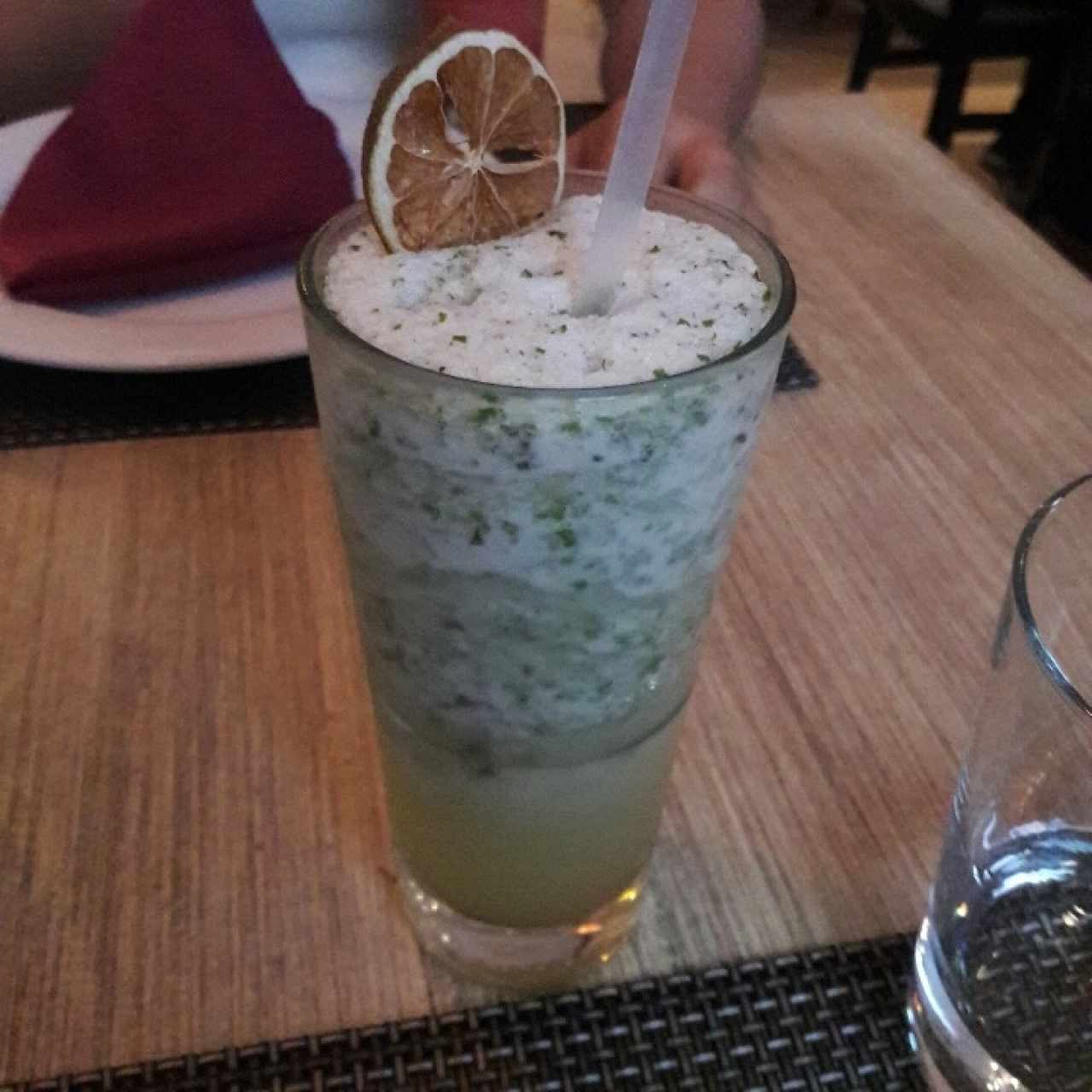 limonada con hierva buena