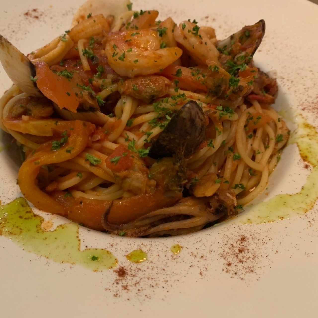 spaghetti fruti di mare 