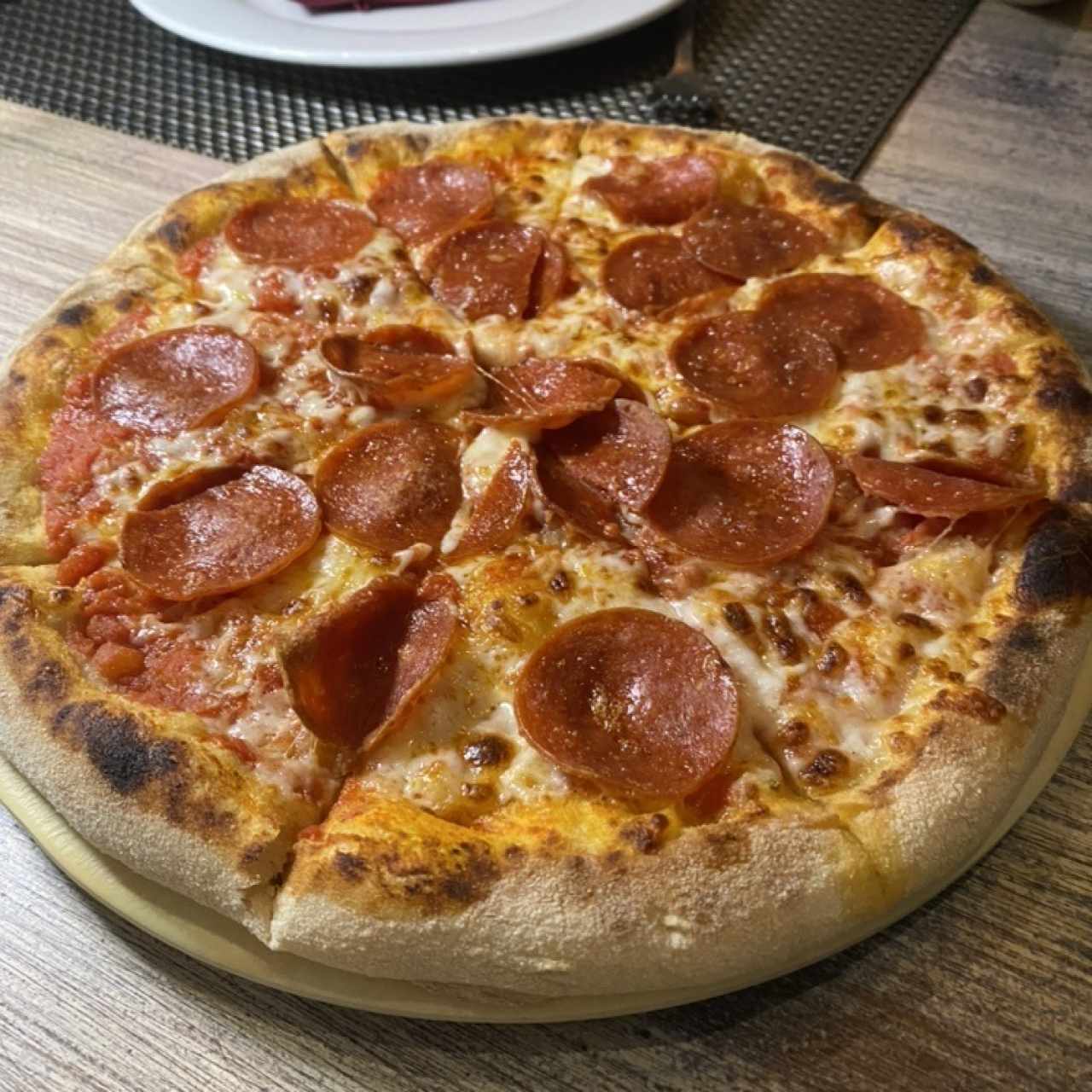 PIZZAS TRADICIONALES - Pepperoni Americano