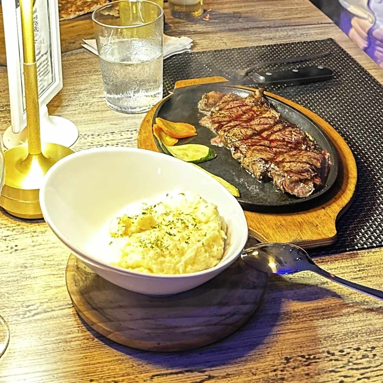 Rib Eye 16 oz