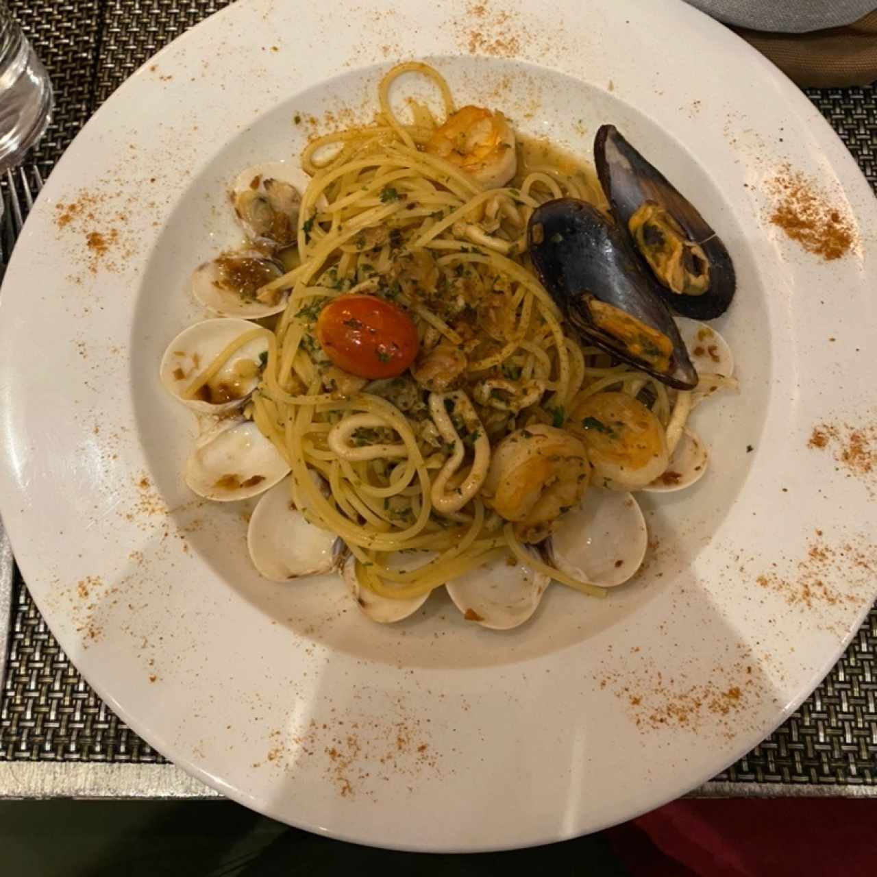 linguini fruti di mare