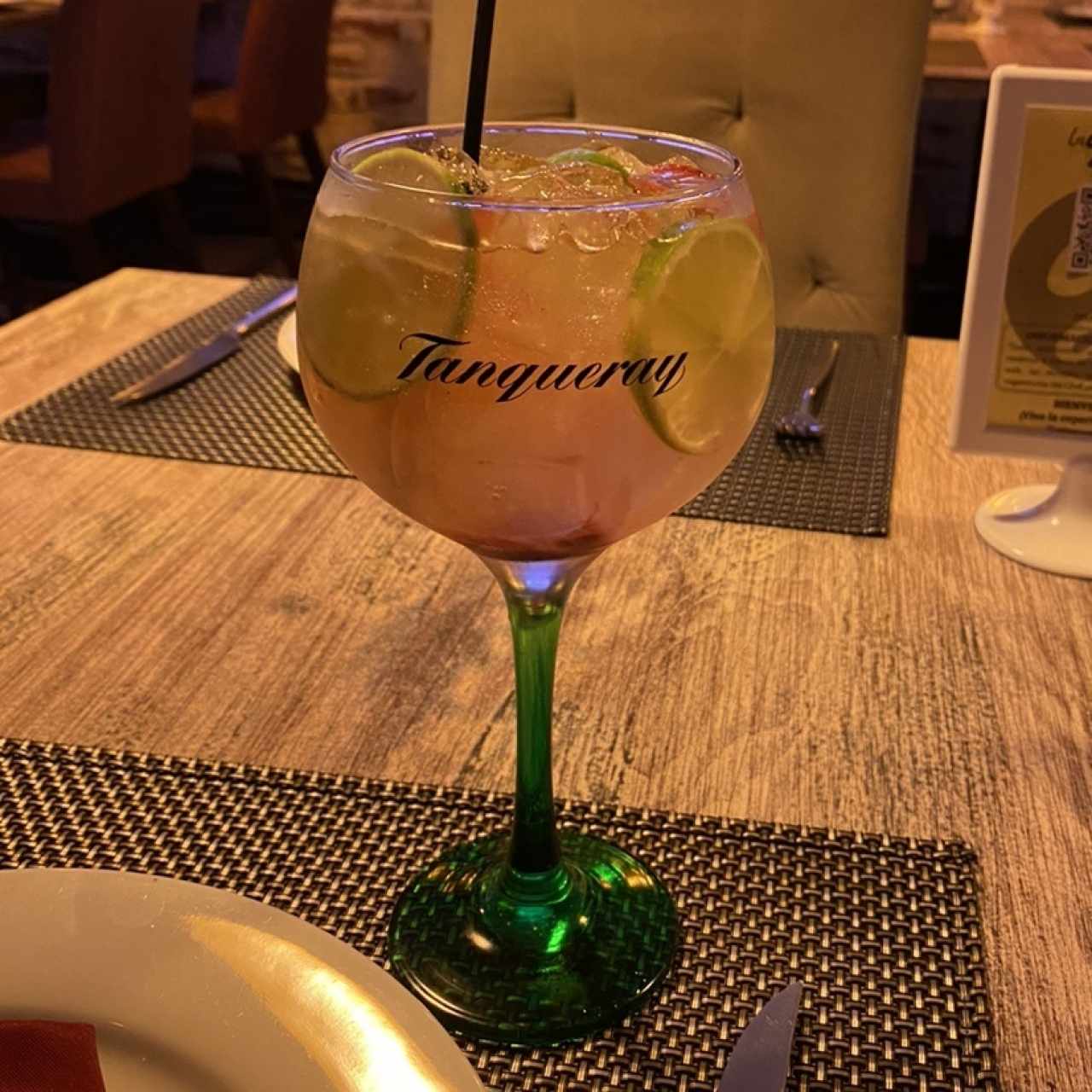 Gin Tonic - Frutos rojos