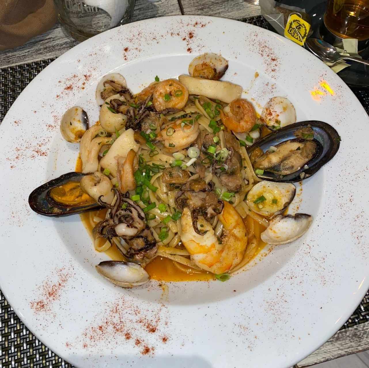 Linguinni Frutti Di Mare