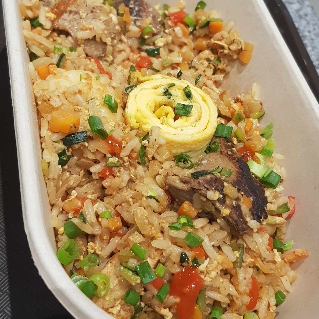 Pad thai de filete de res