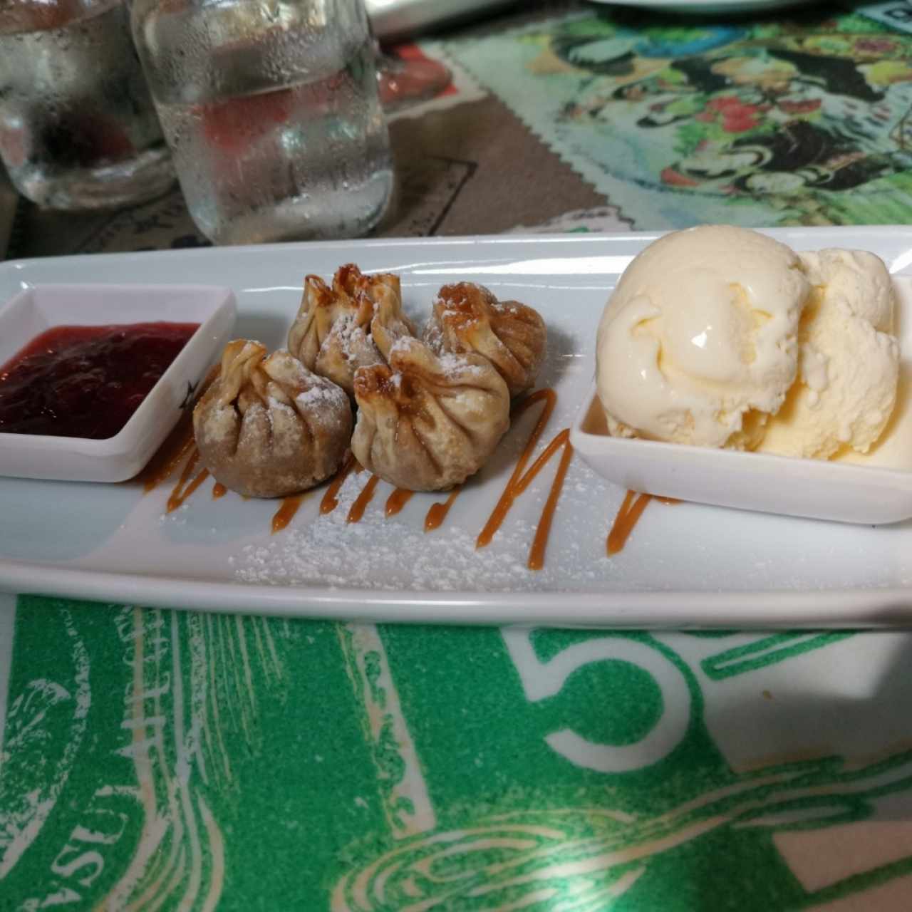 wanton relleno y helado