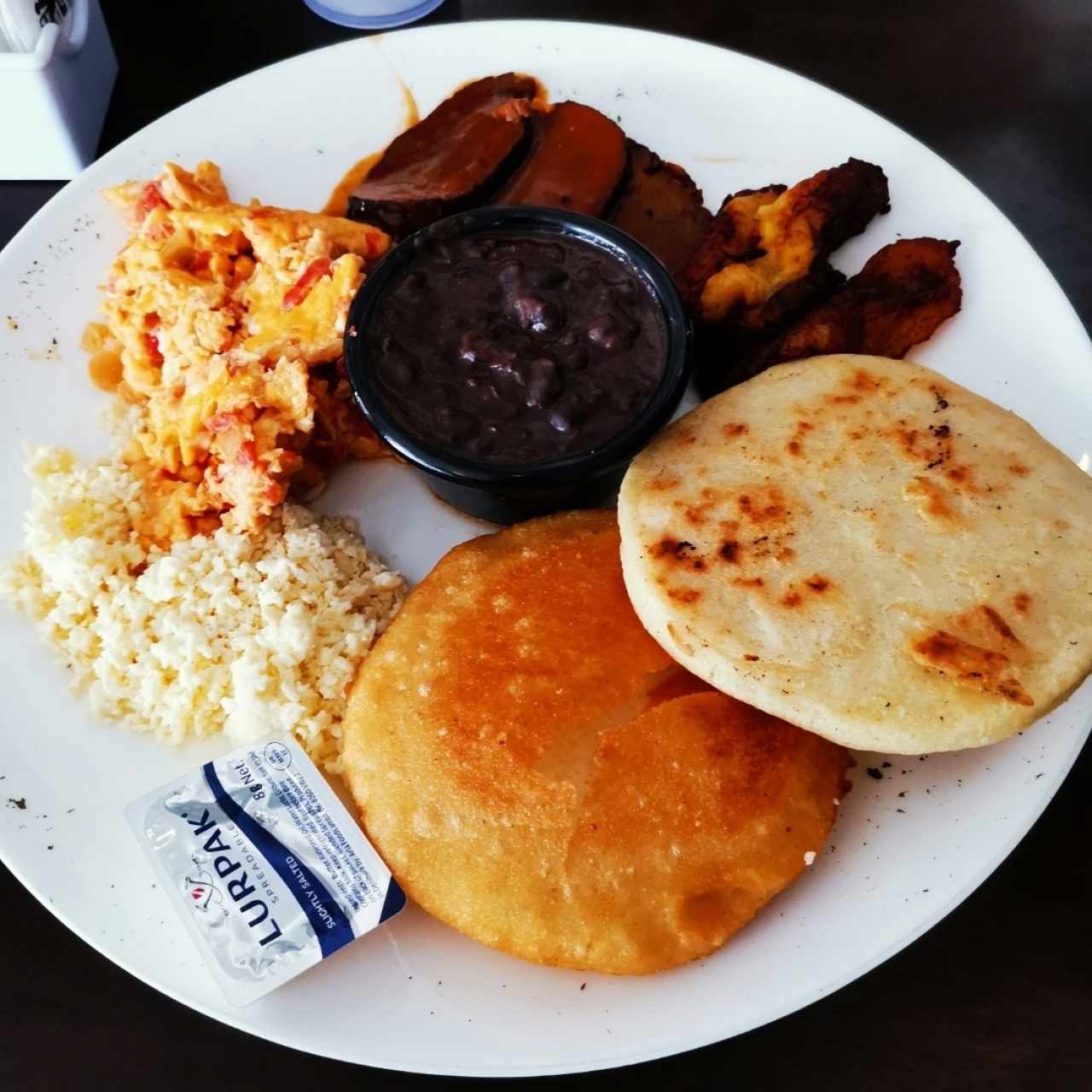 Desayunos Venezolanos - Caraqueño