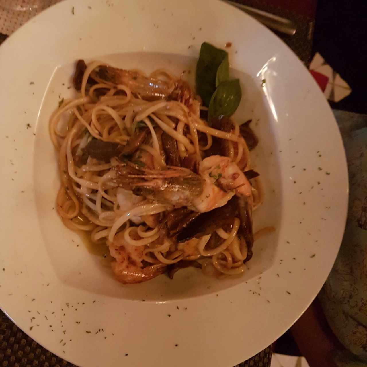 Langostino funghi porcini con linguinni