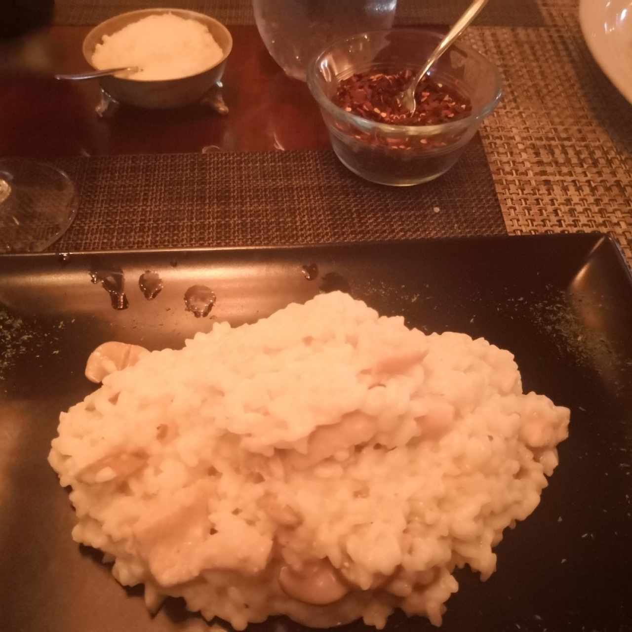 Risotto de pollo con champiñones