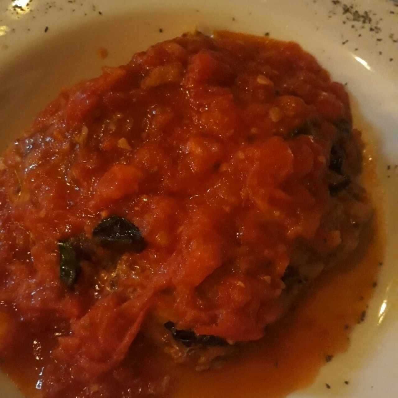 Lasaña de Carne en Salsa Roja