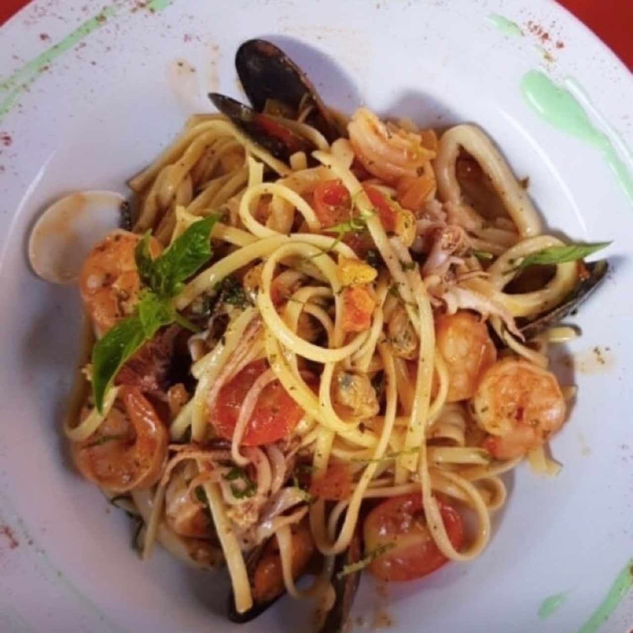 spagetthi con frutos del mar