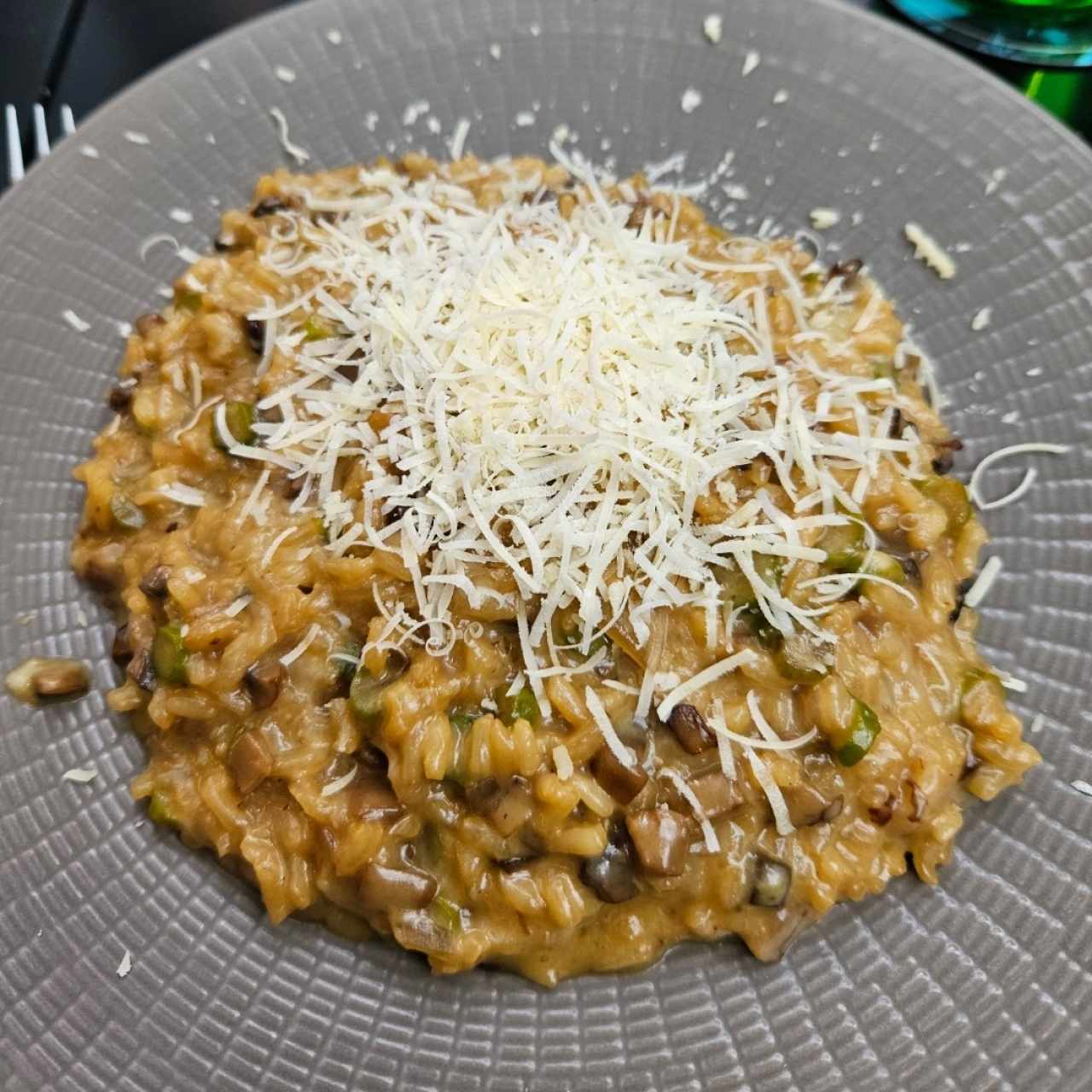 Rissotto de hongos y espárragos