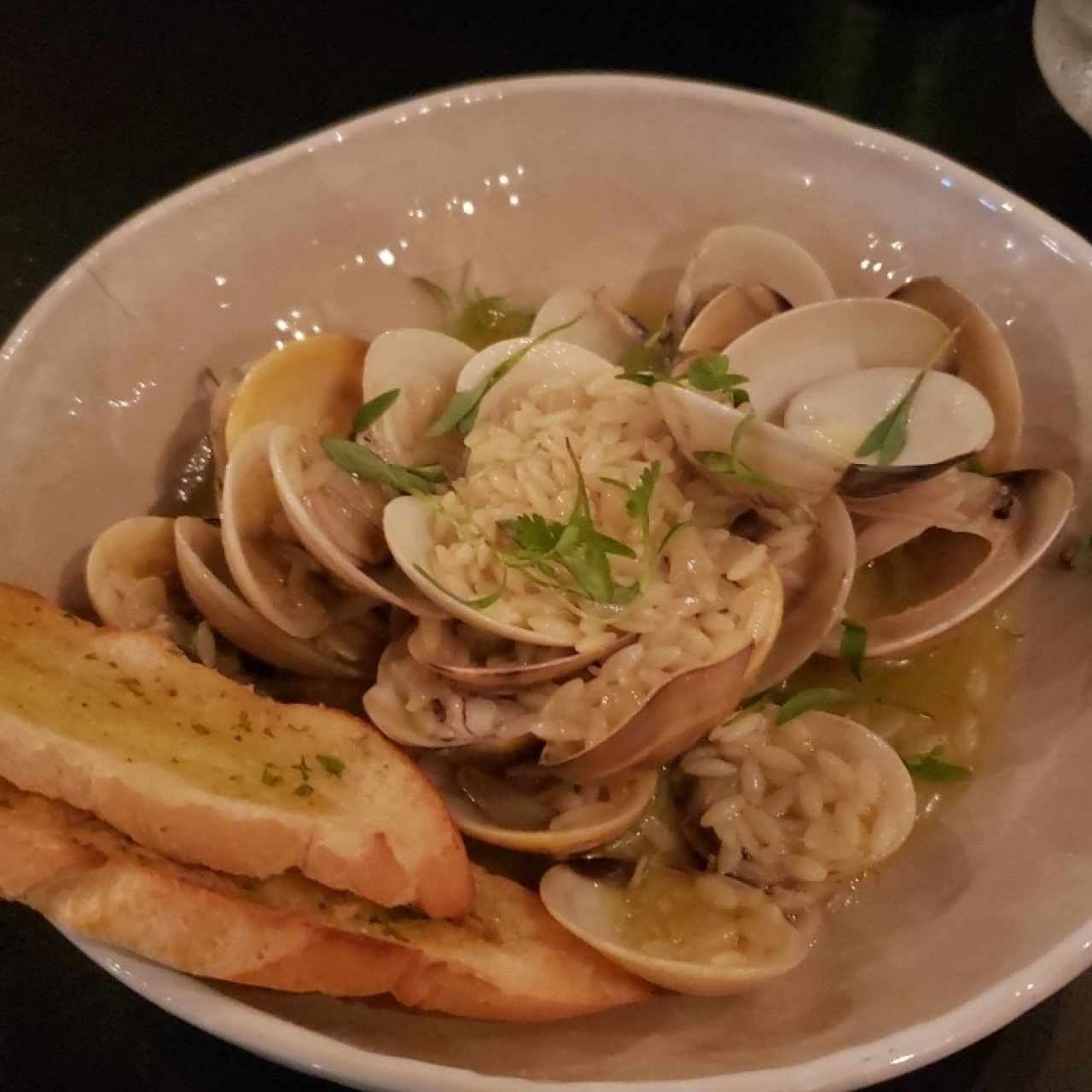 Platos fuertes - Almejas vongole