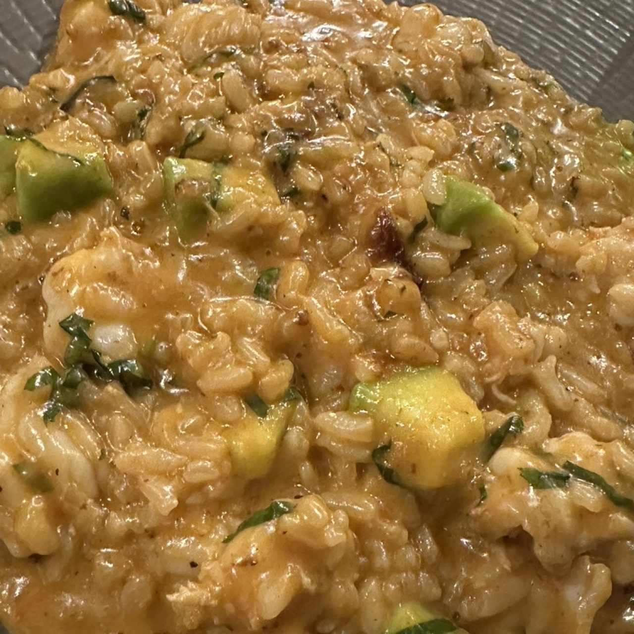 Rissotto de langostinos y aguacate