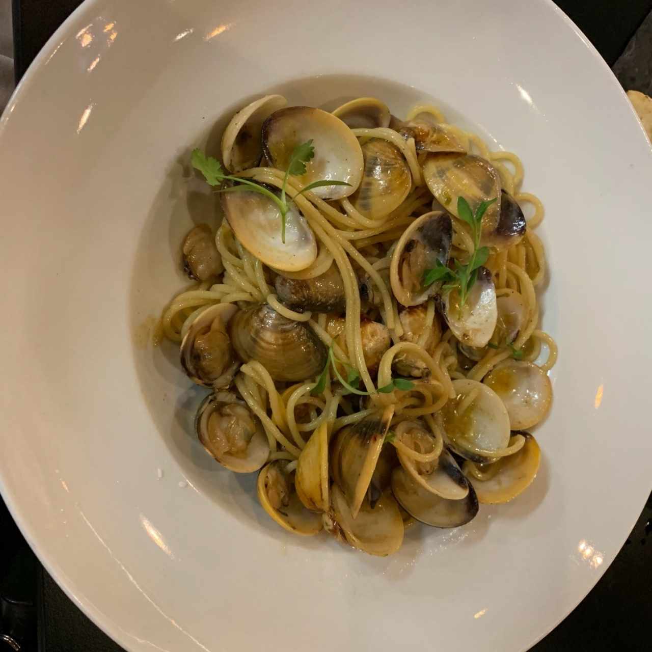 Almejas Vongole con Spaghetti