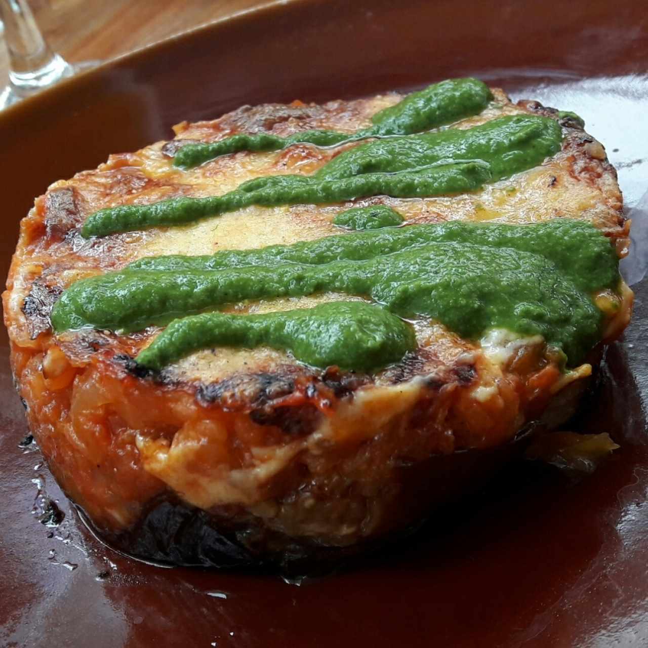 lasagna con berenjena y plátano