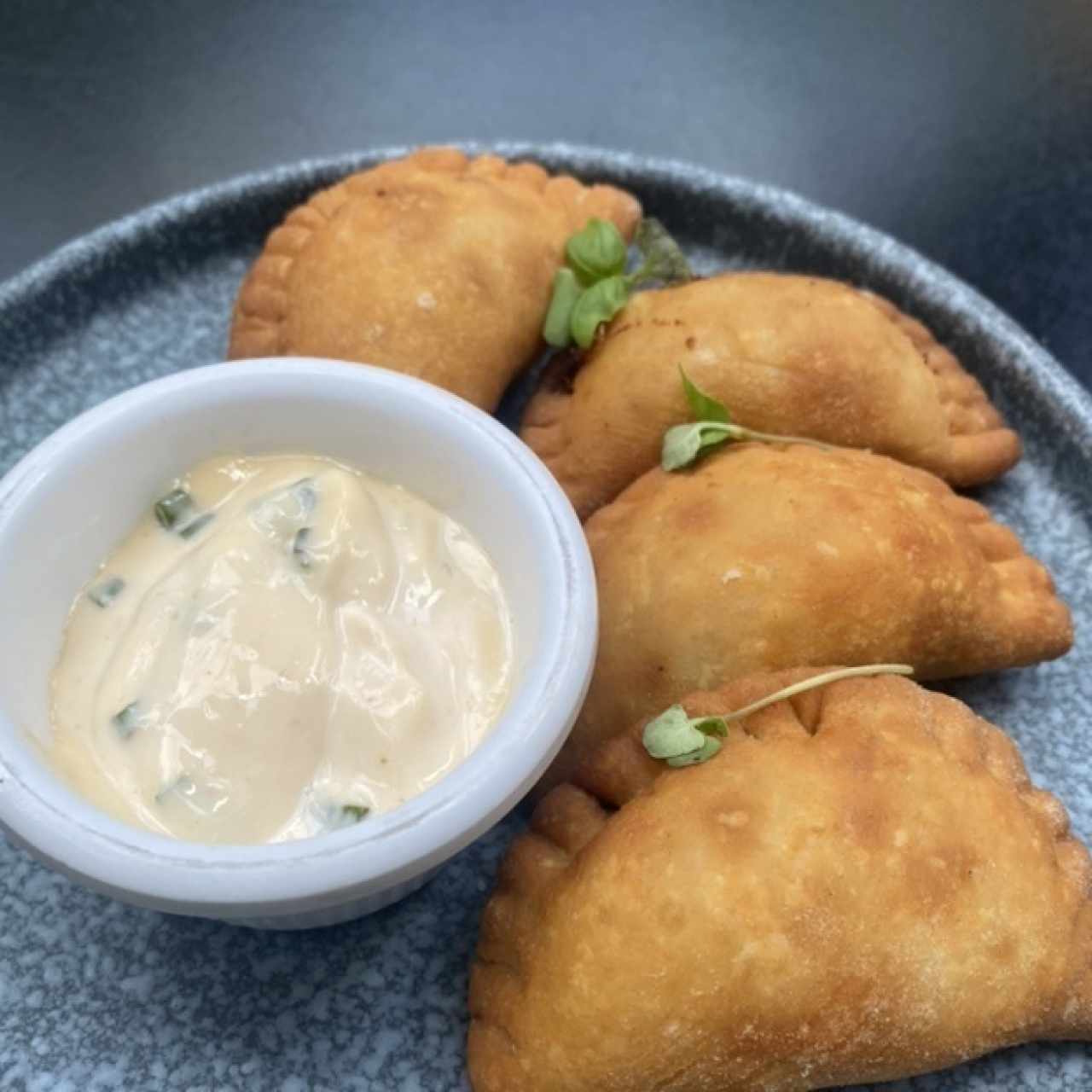 Empanaditas de zuchini y queso