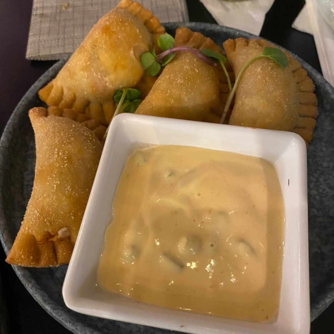 Empanaditas de zuchini y queso