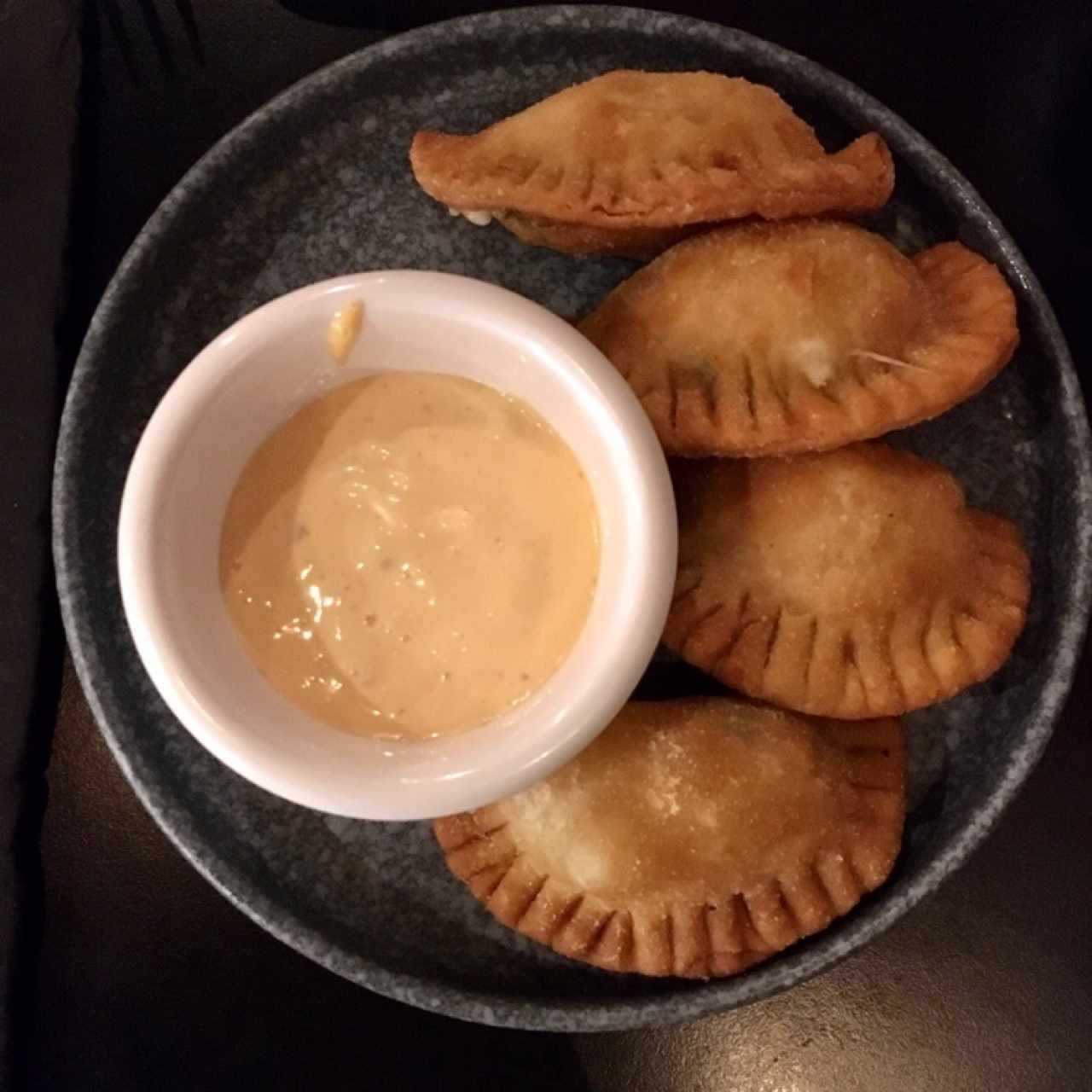 Empanaditas de zuchini y queso