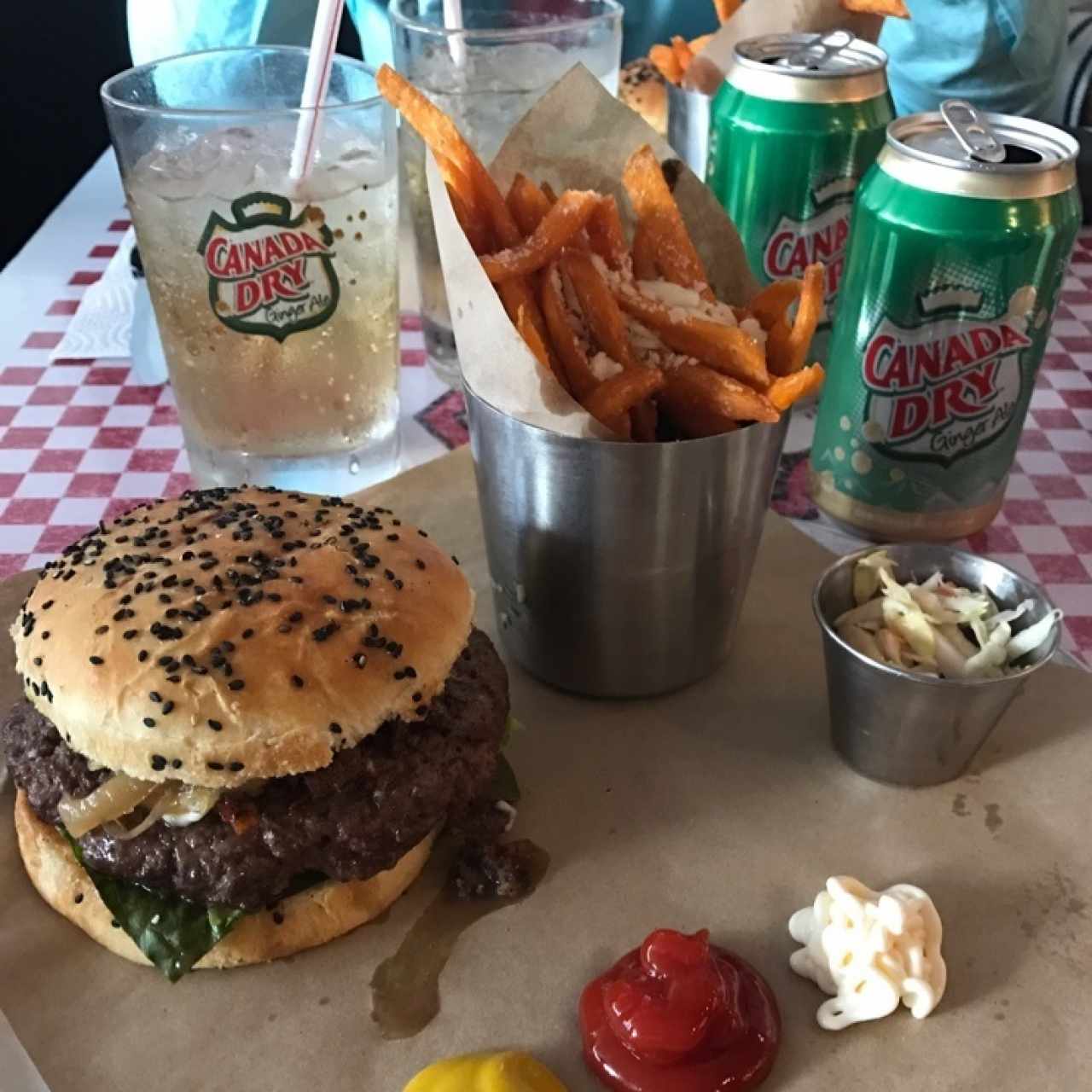 La Chiriqui Burger