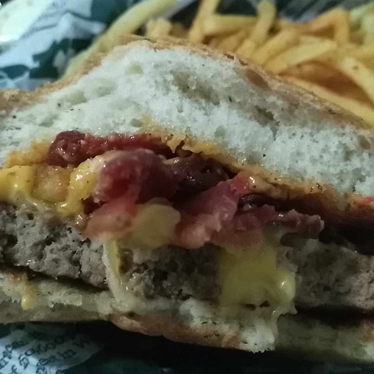 Oooohh! Cheese burger