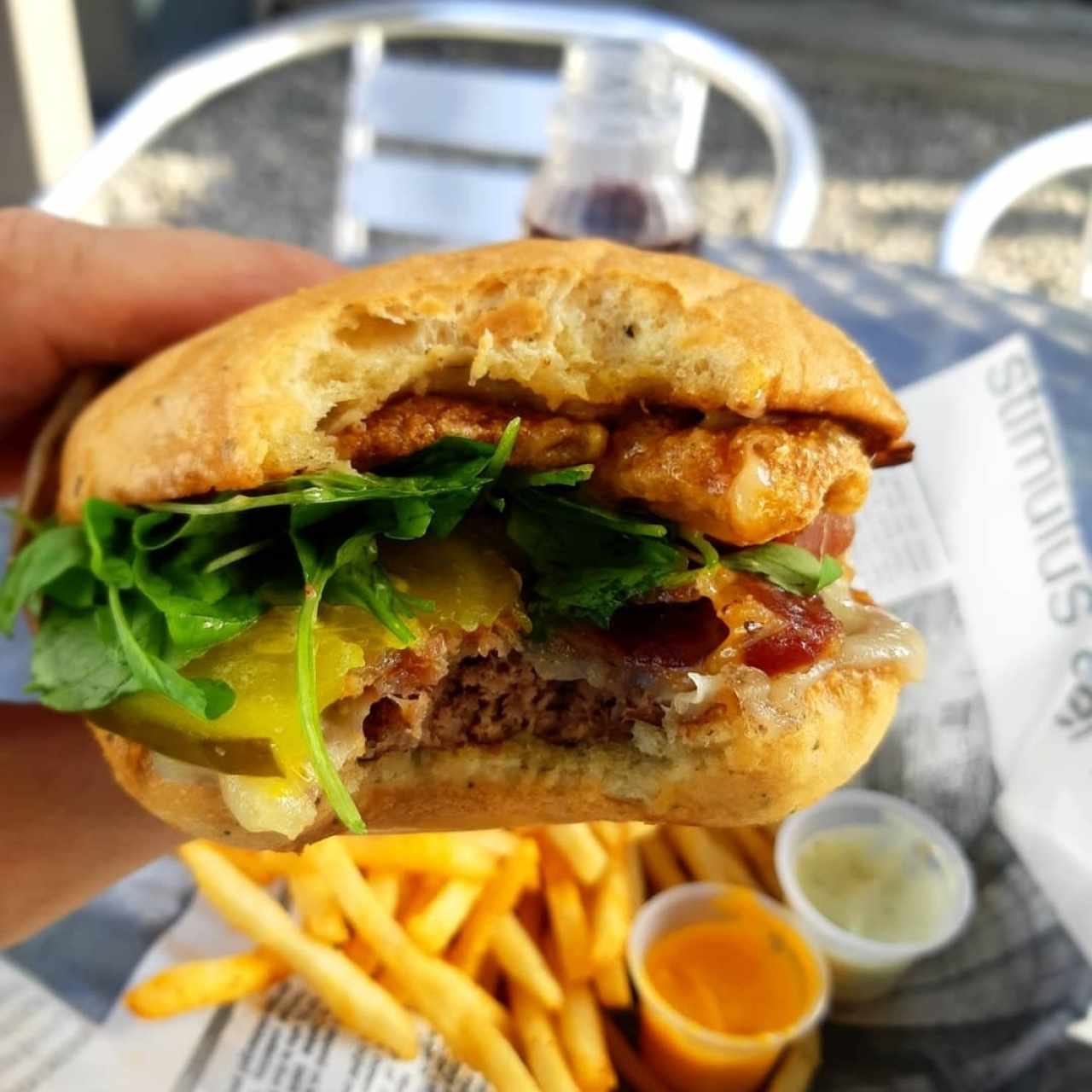 Hamburguesa con Chicharrón 