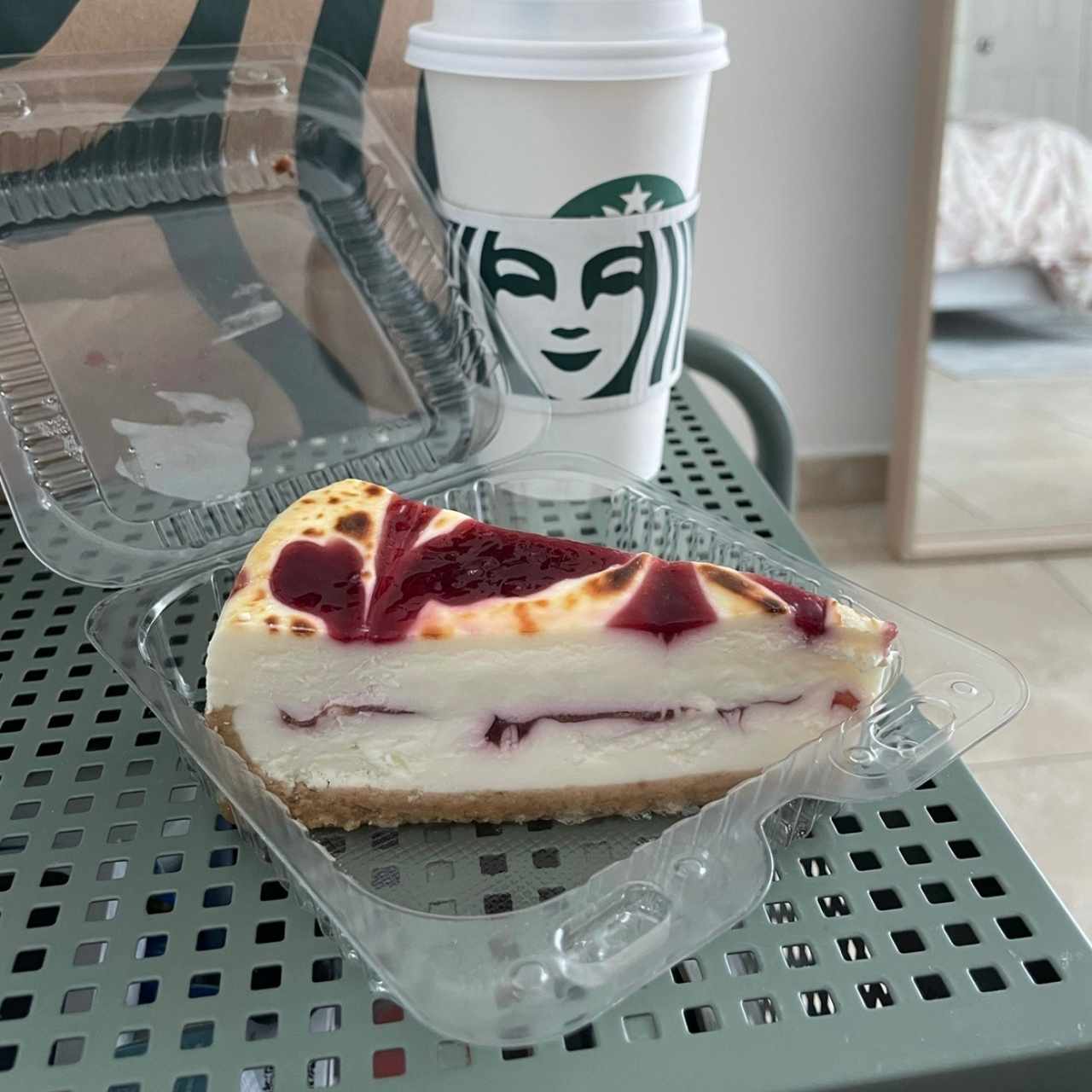 Raspberry White Chocolate Cheesecake