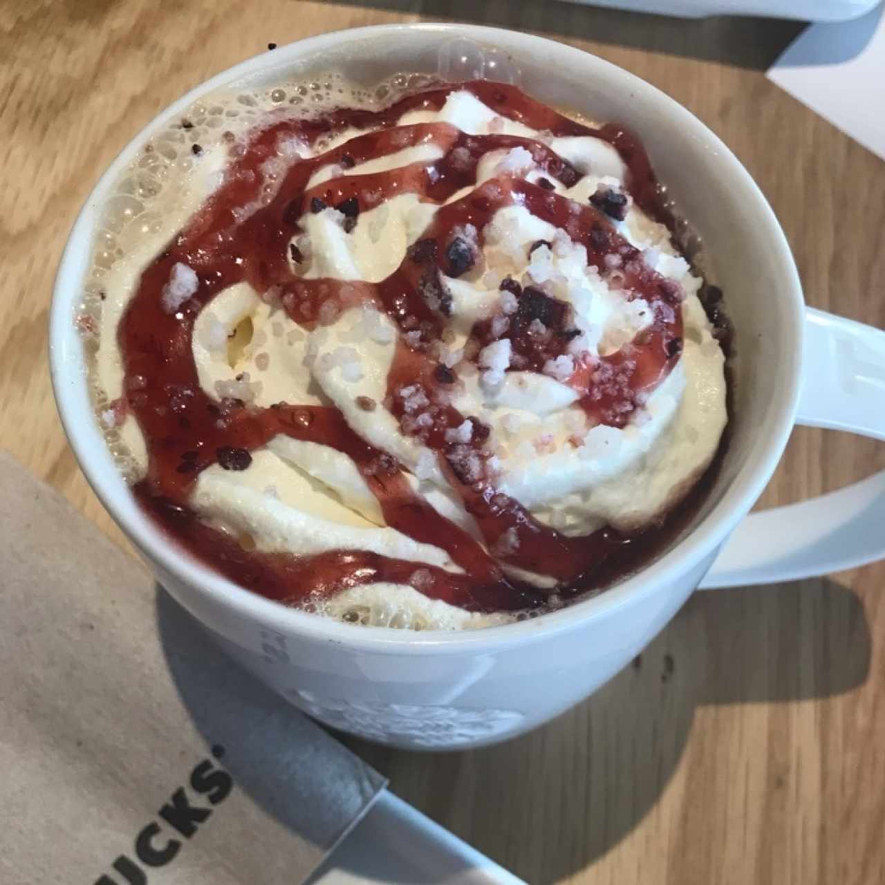 #CranberryWhiteChocolateMocha Bebidas de temporada! 