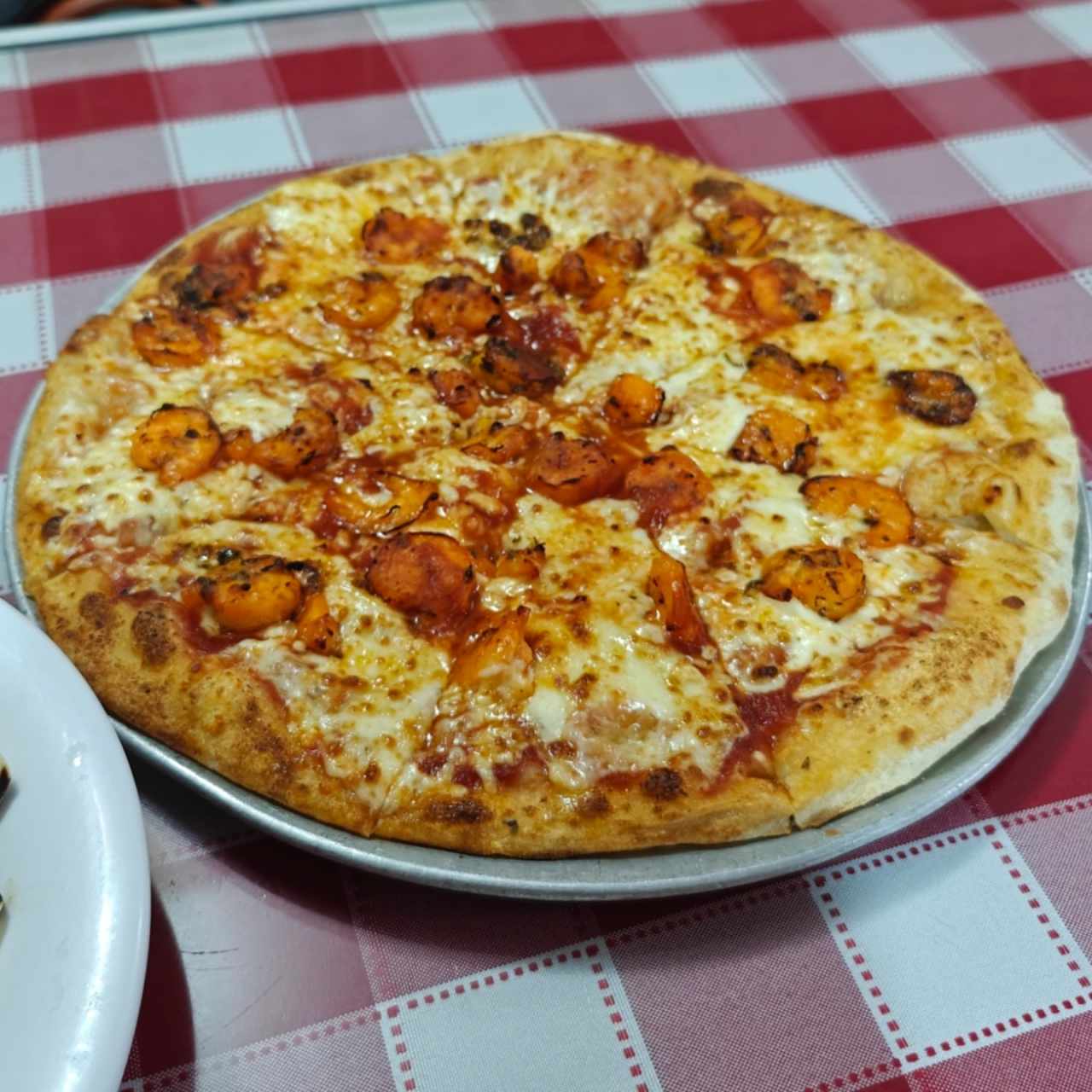 Pizza con camarones mediana