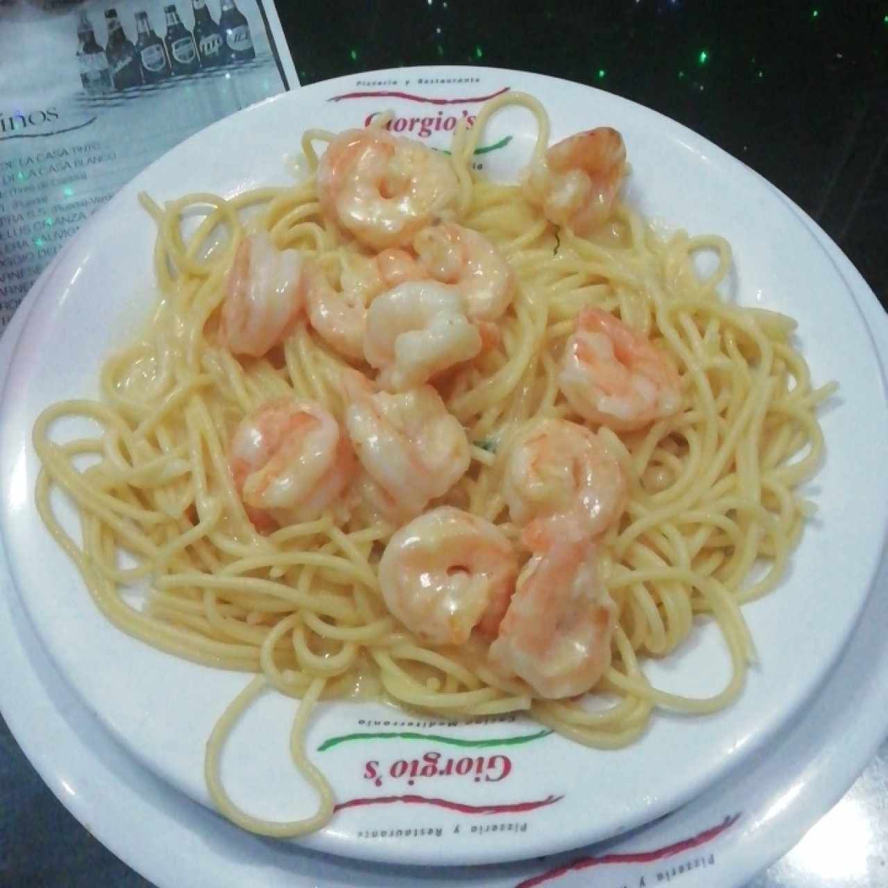 Spaguetti con Camarones