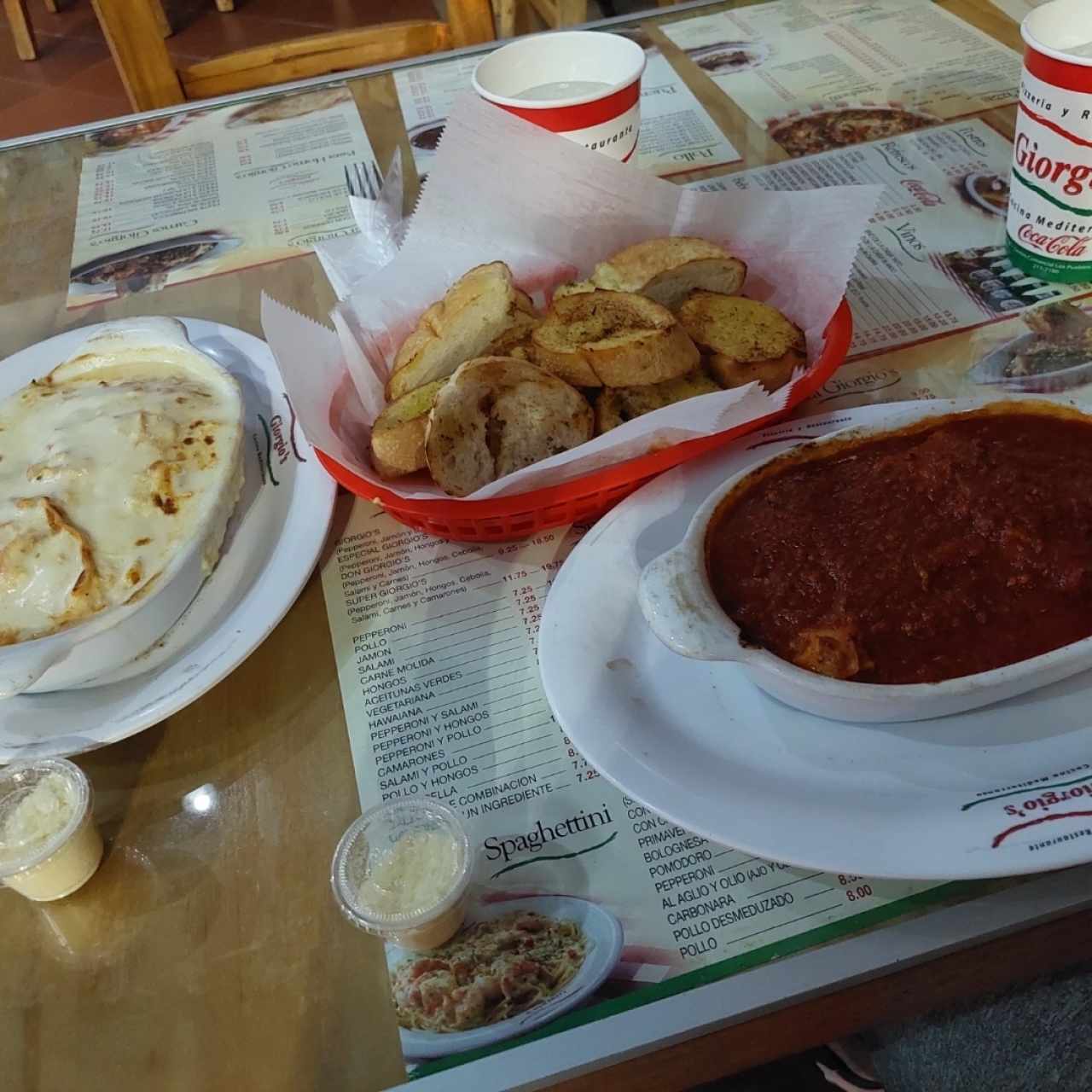 lasagnas  salsa  roja y blanca