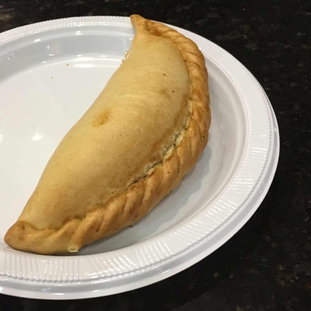 empanada de pollo