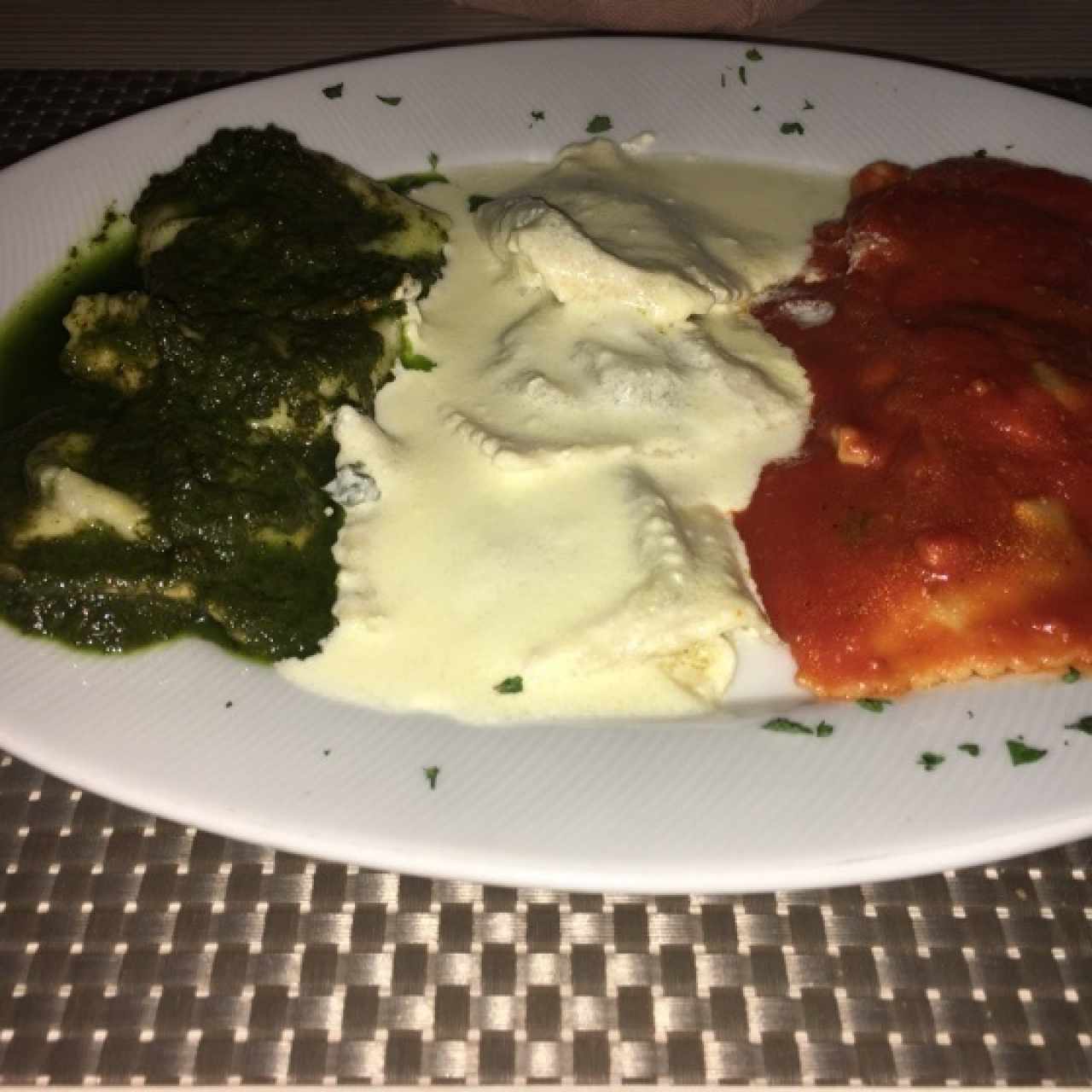 trio de raviolis