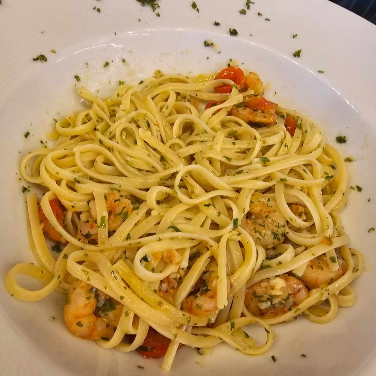 spaguetti al Óleo con Camarones