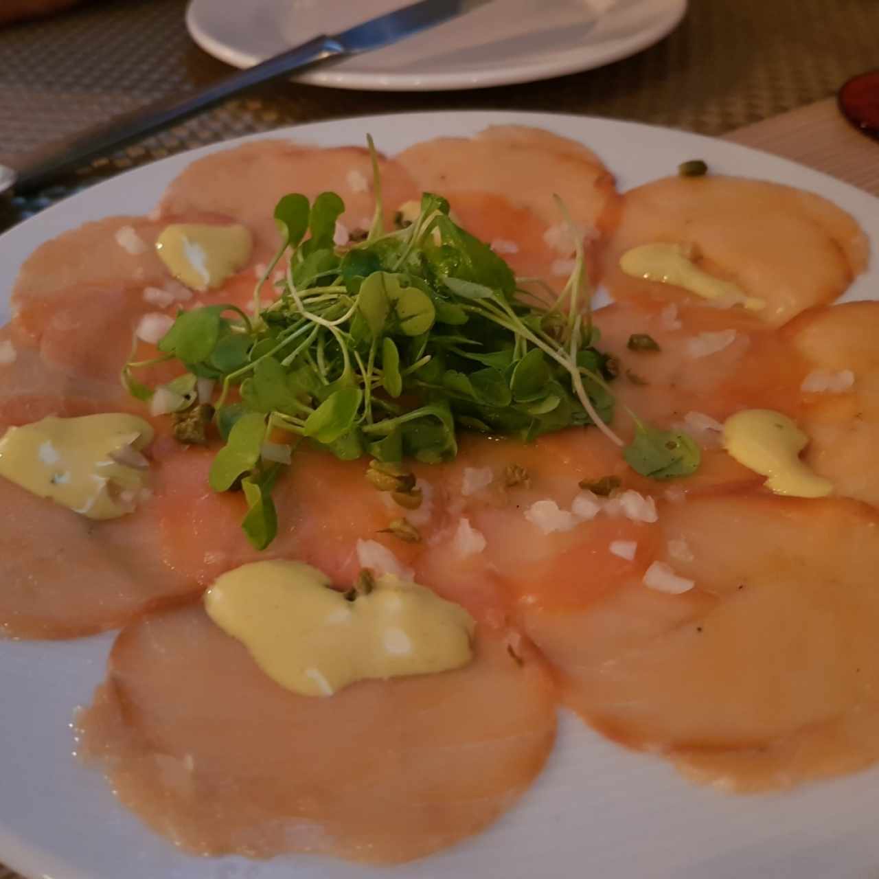 carpaccio de salmón 