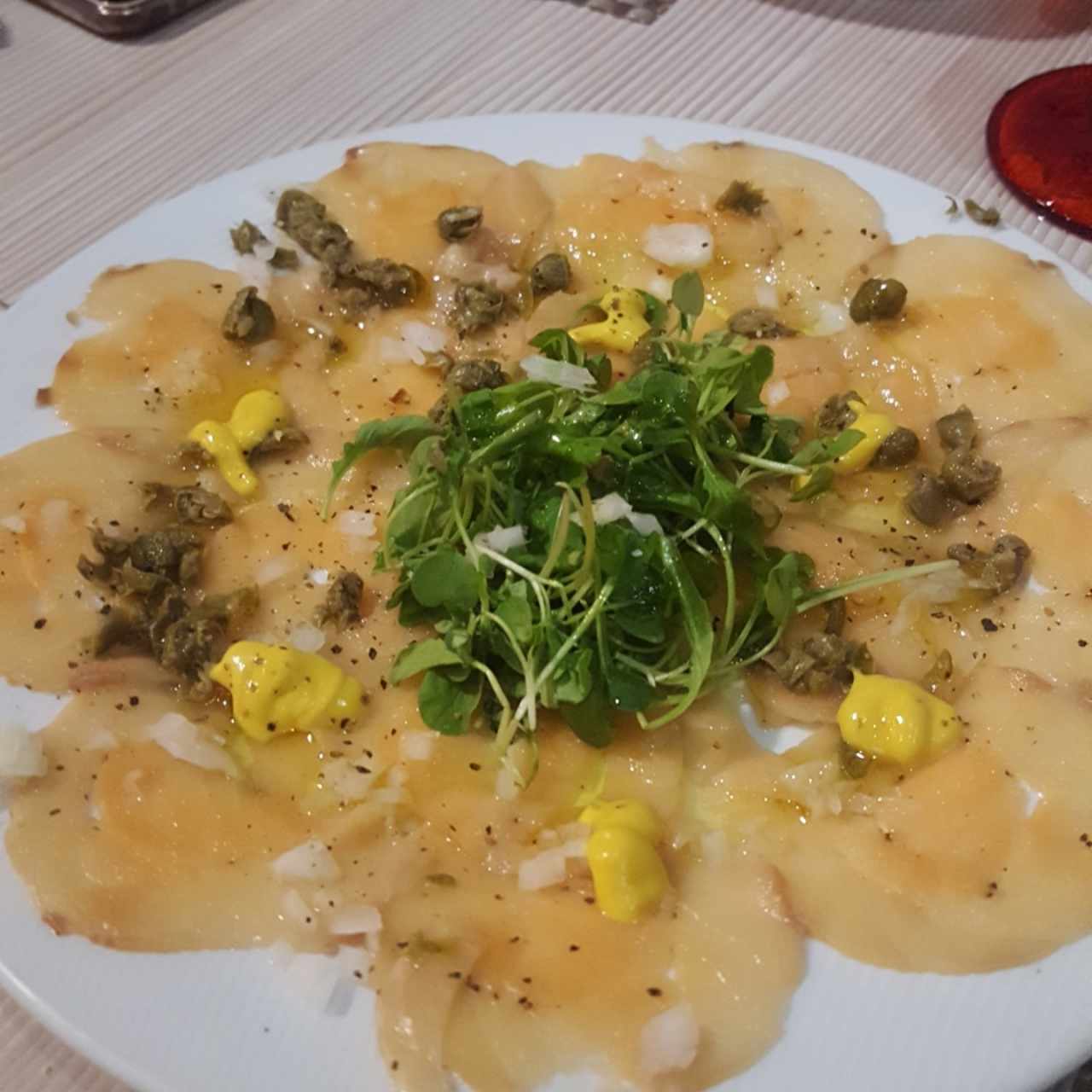 carpaccio de salmón