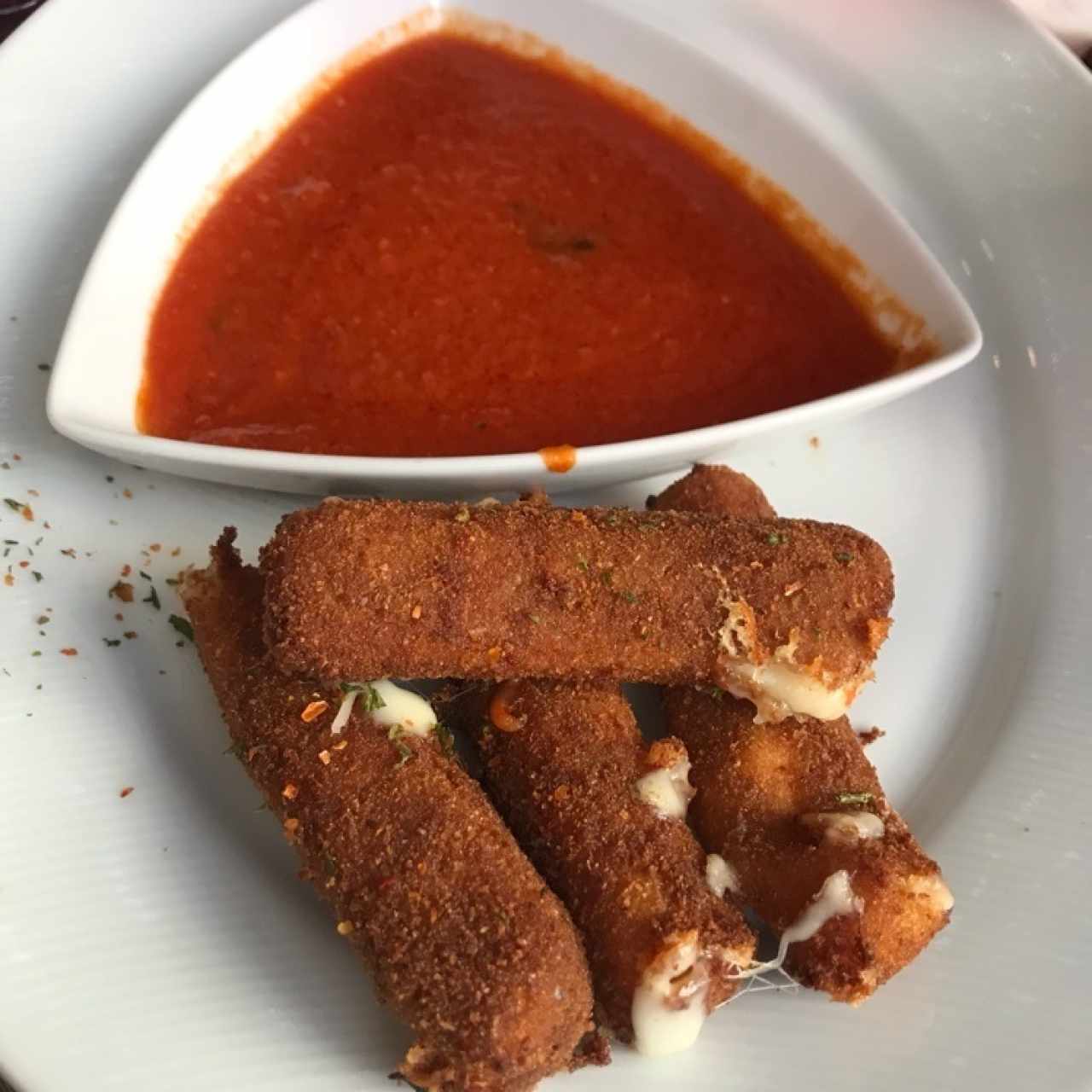 Deditos de mozarella