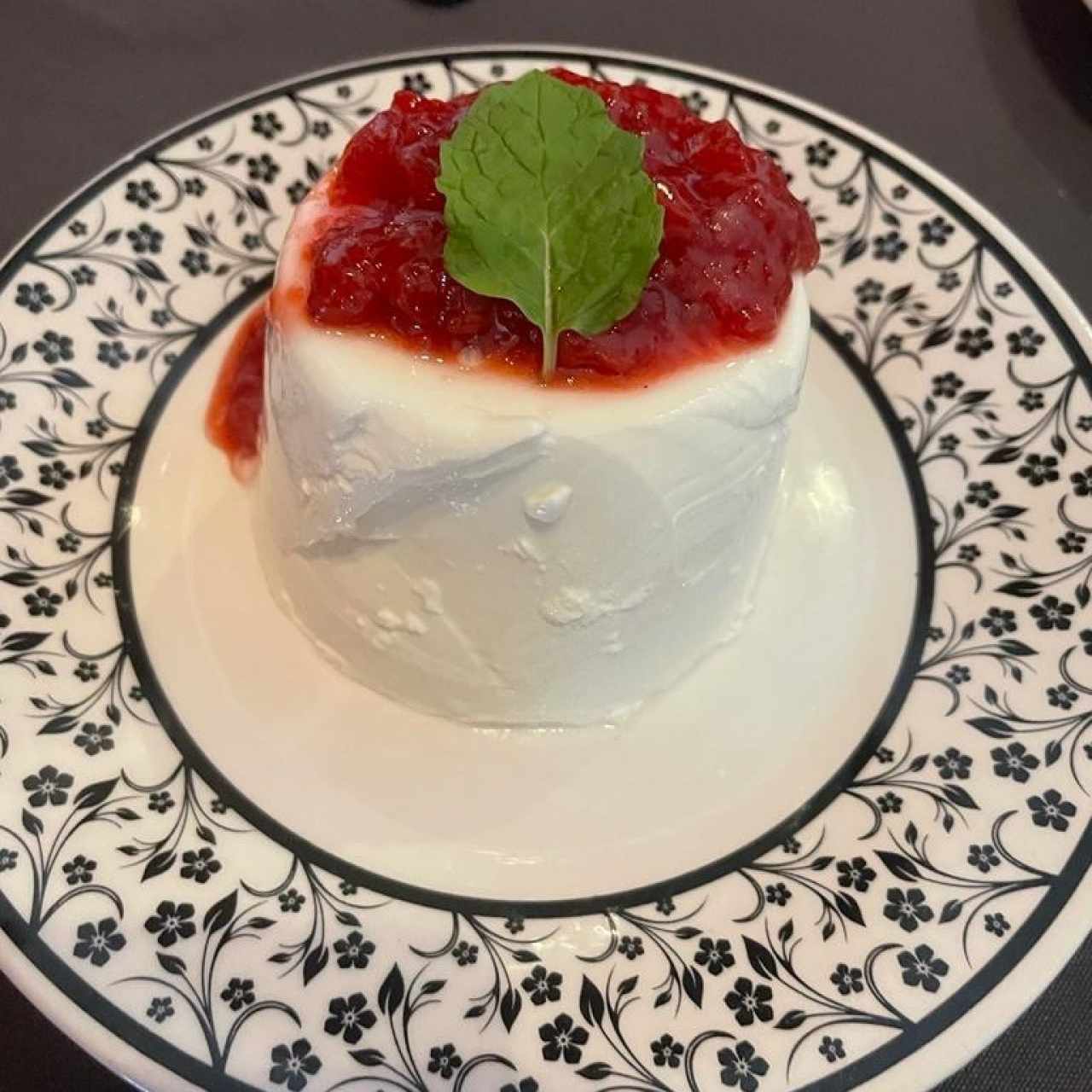 PANNA COTA CON FRUTOS ROJOS 