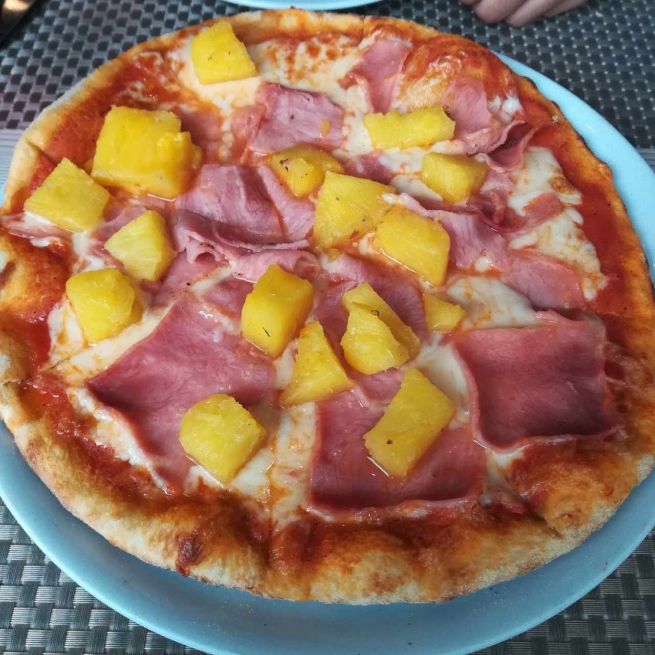 Pizza hawaiana