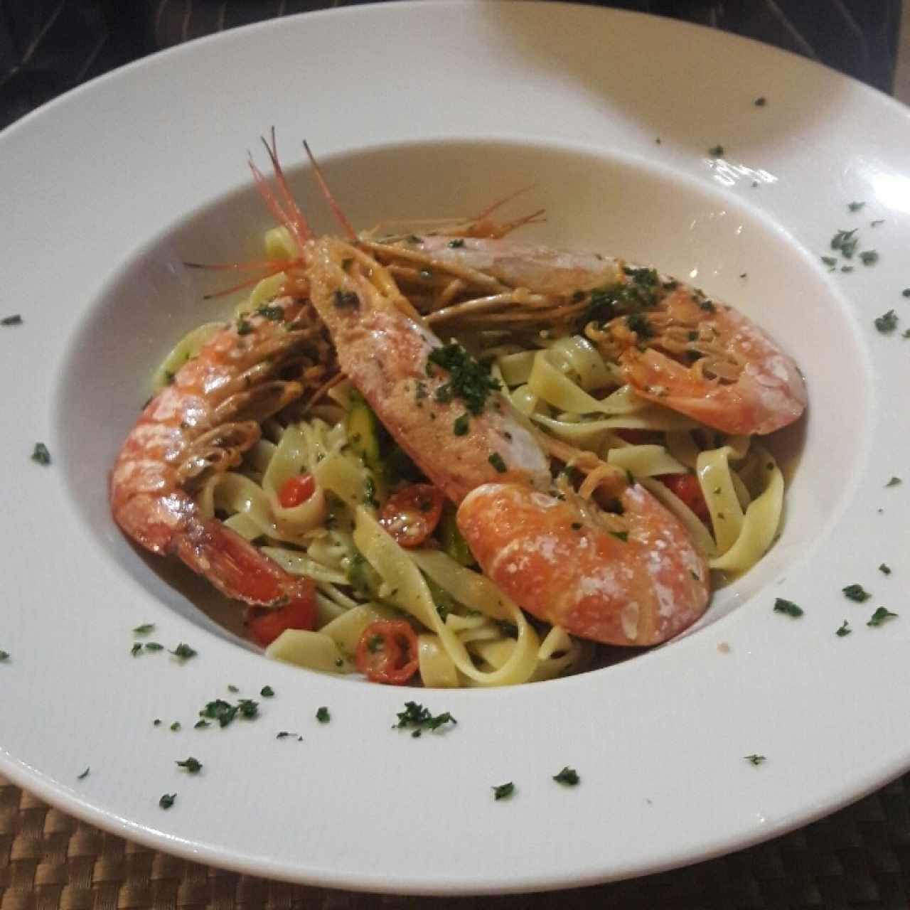 Fetuccini con Langostinos