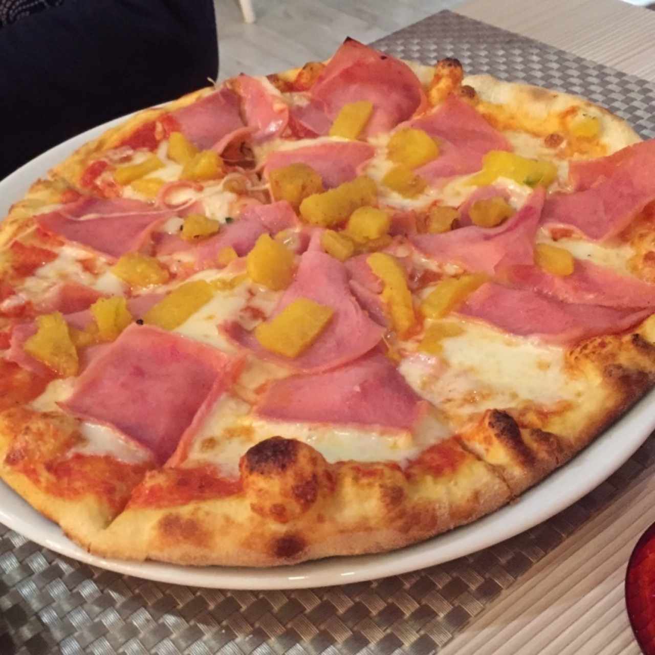 Pizza Hawaillana 