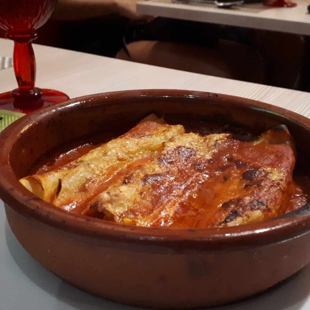 Canelloni de ricotta y espinacas 