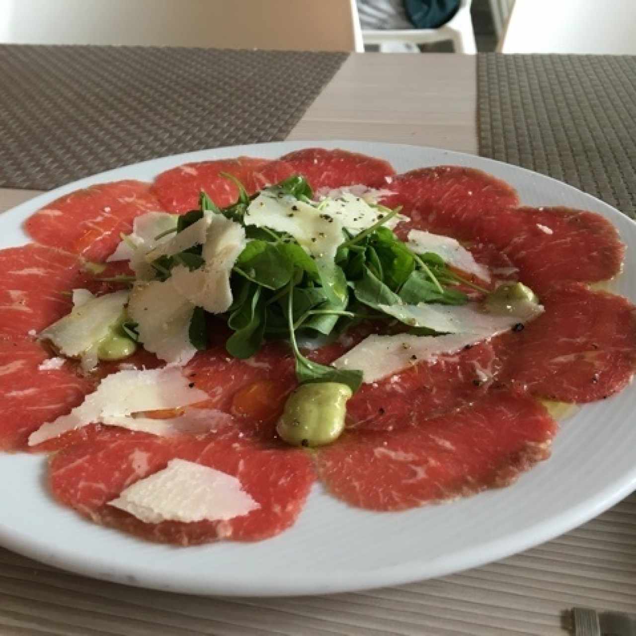 Carpaccio de res