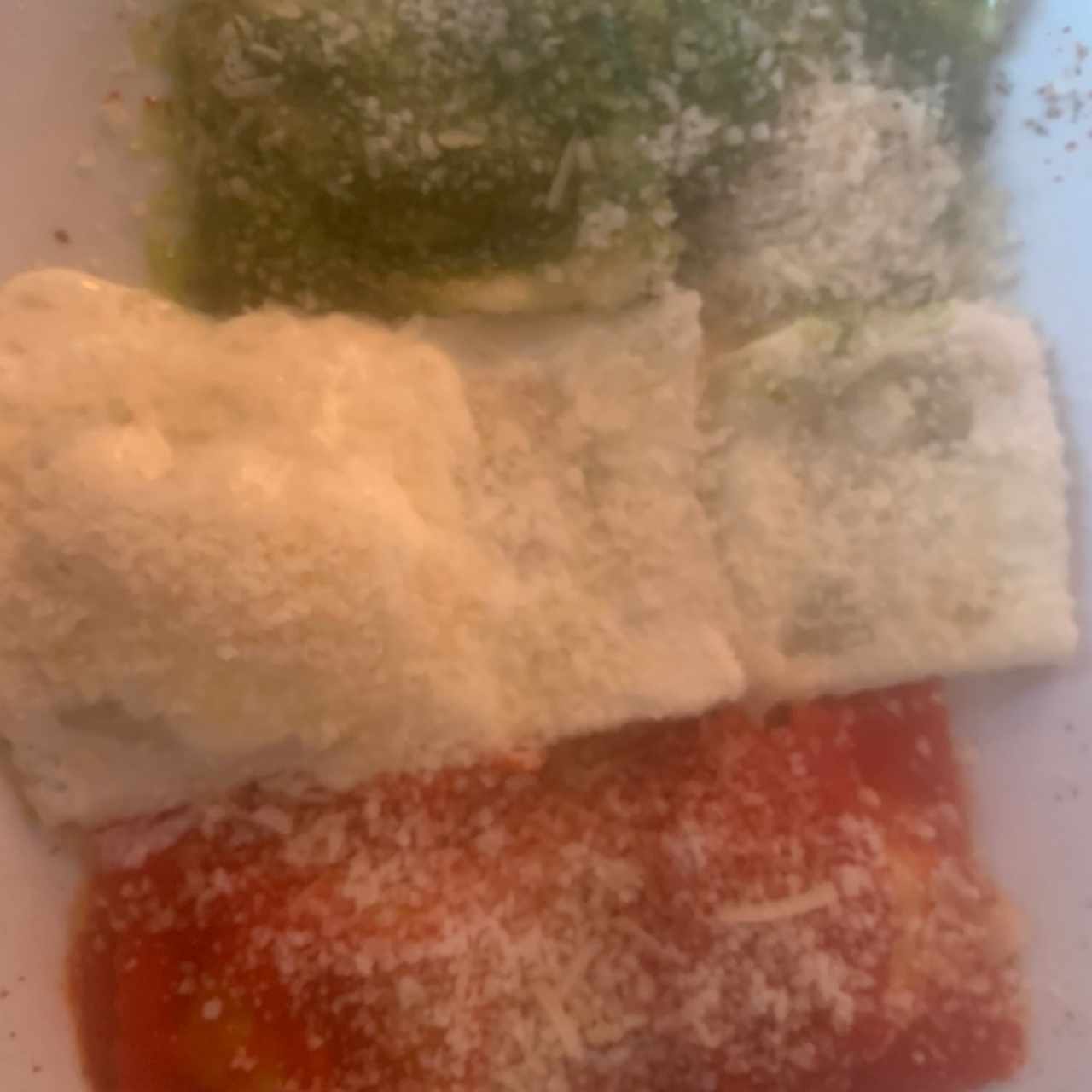 ravioles de ricotta con espinaca 