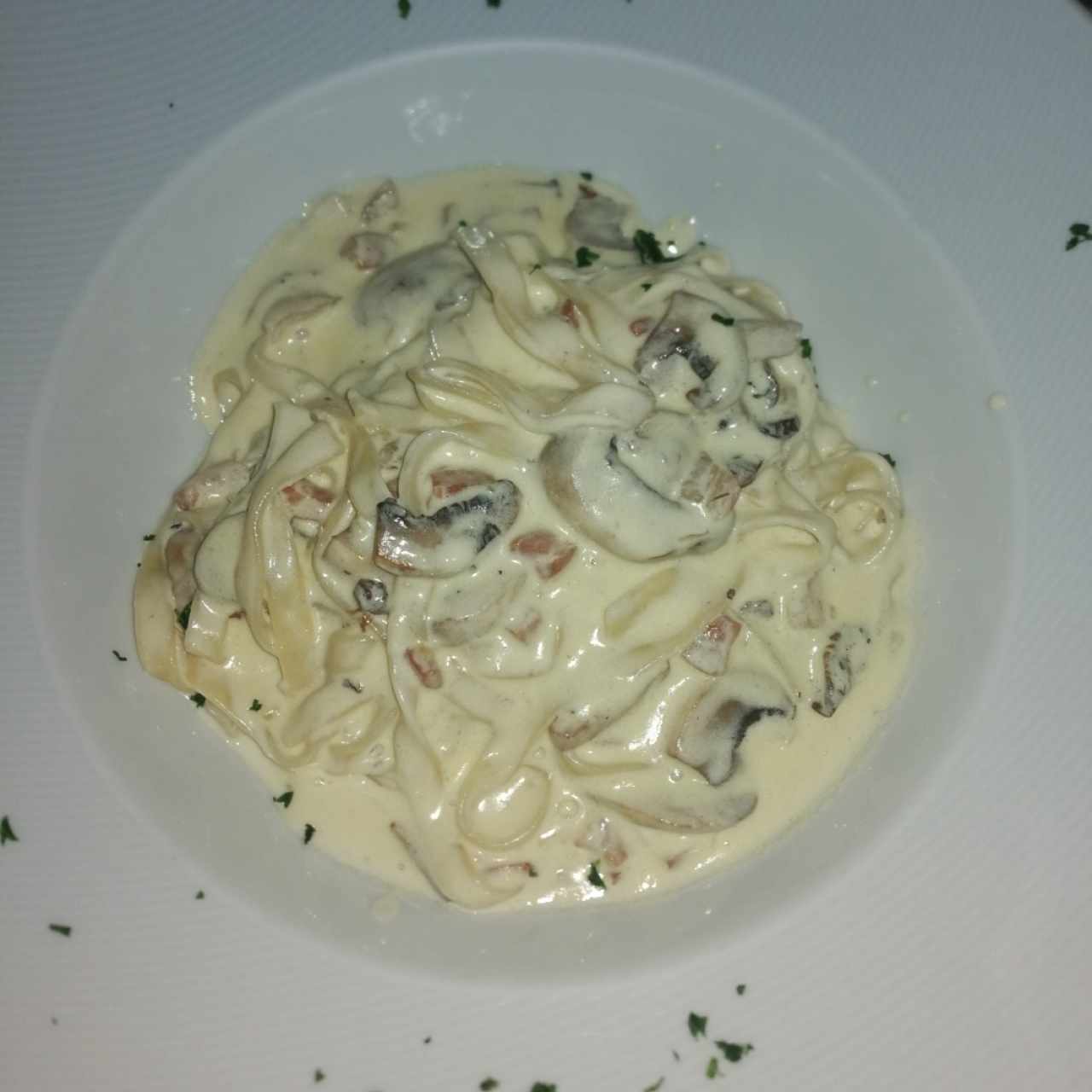 Pasta 4 queso con hongos