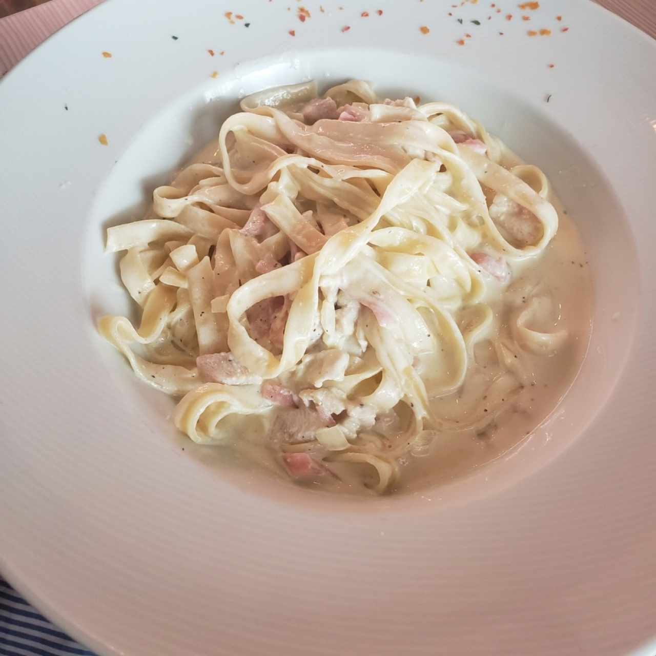 fettucine alfredo con pollo