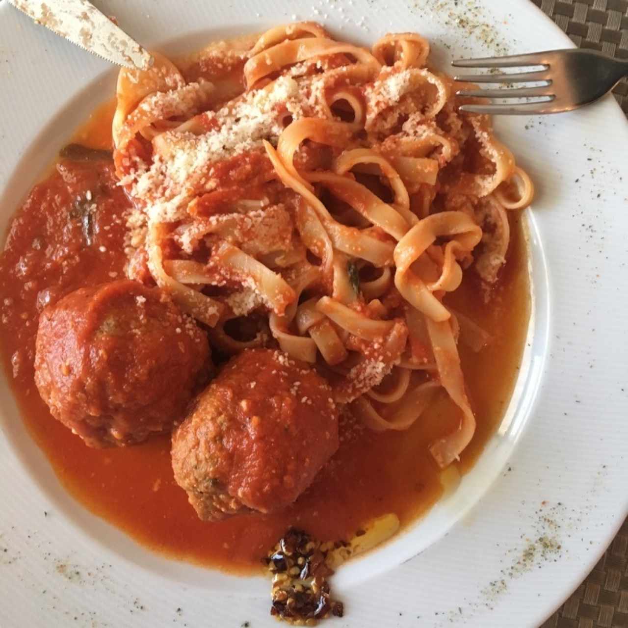 Fetuccini con polpetta al Pomodoro