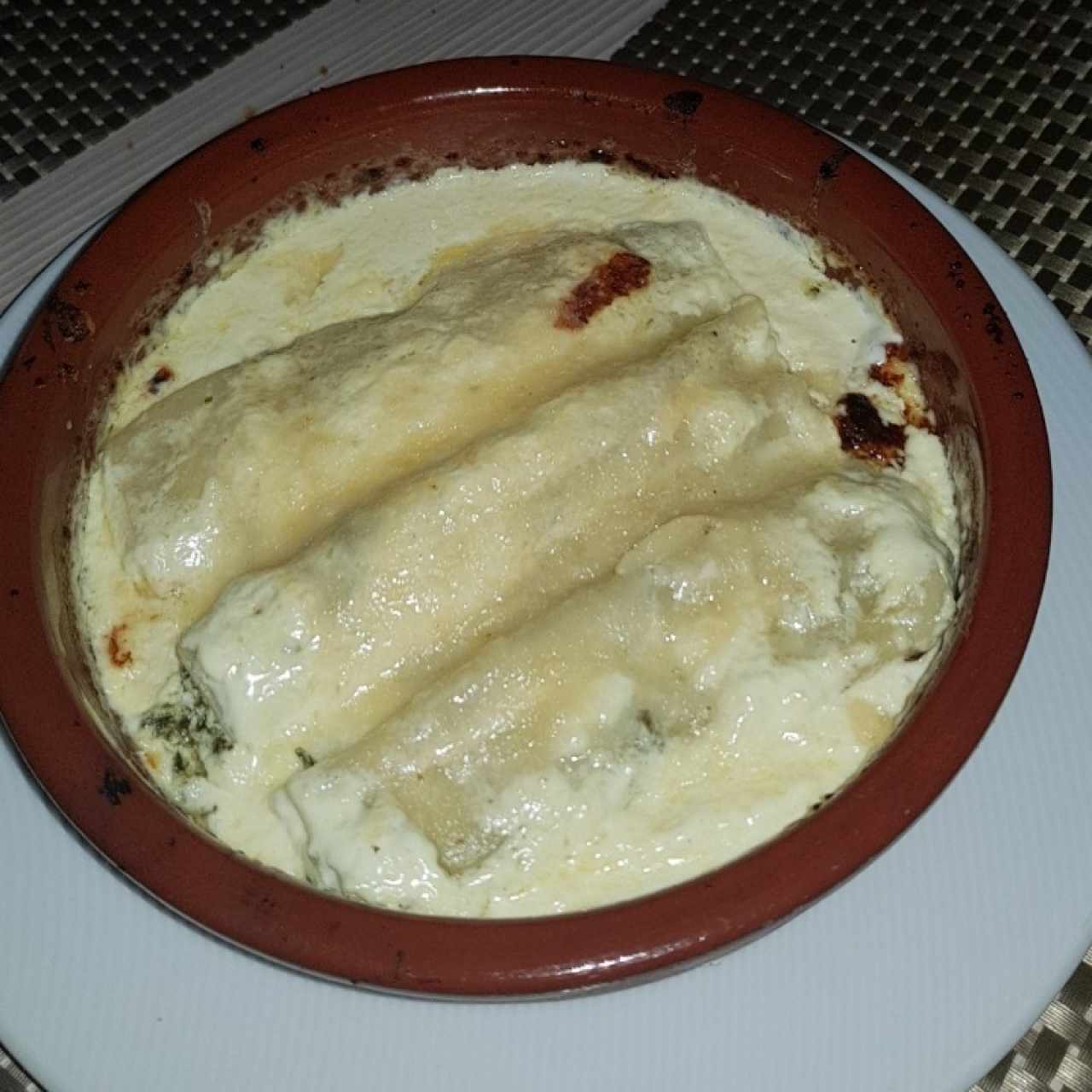 Canelones Ricotta Espinaca