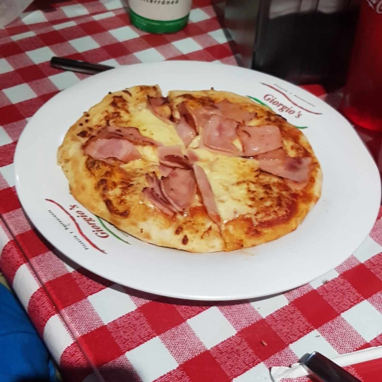 Pizza jamon