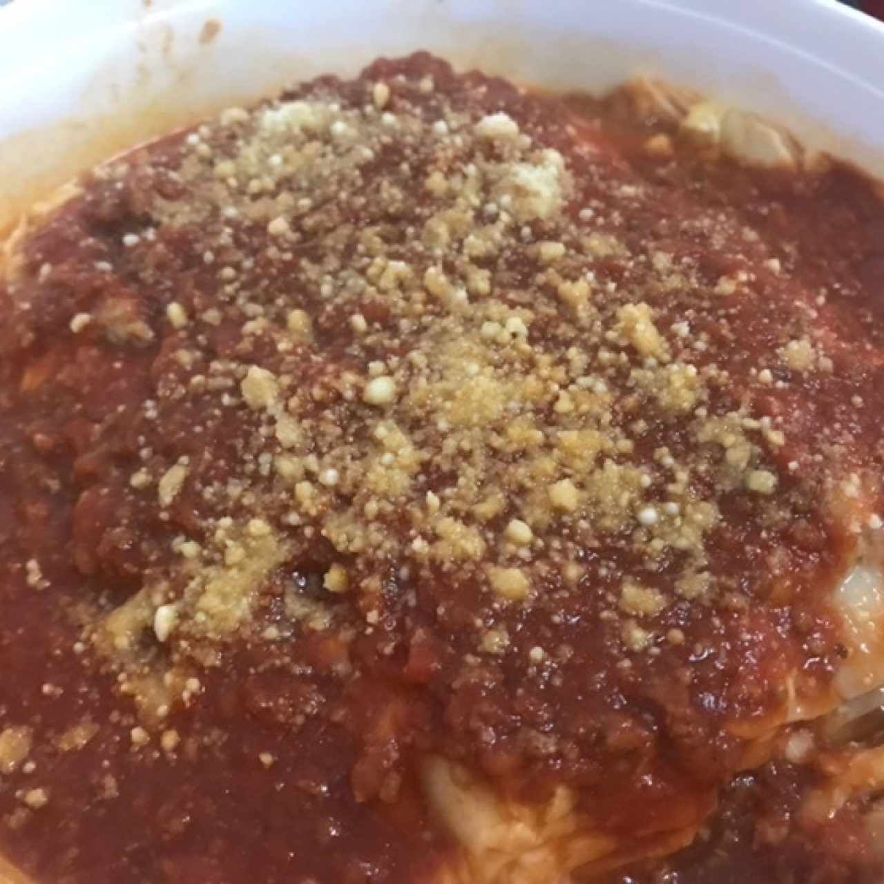 lasagna de pollo bolognesa